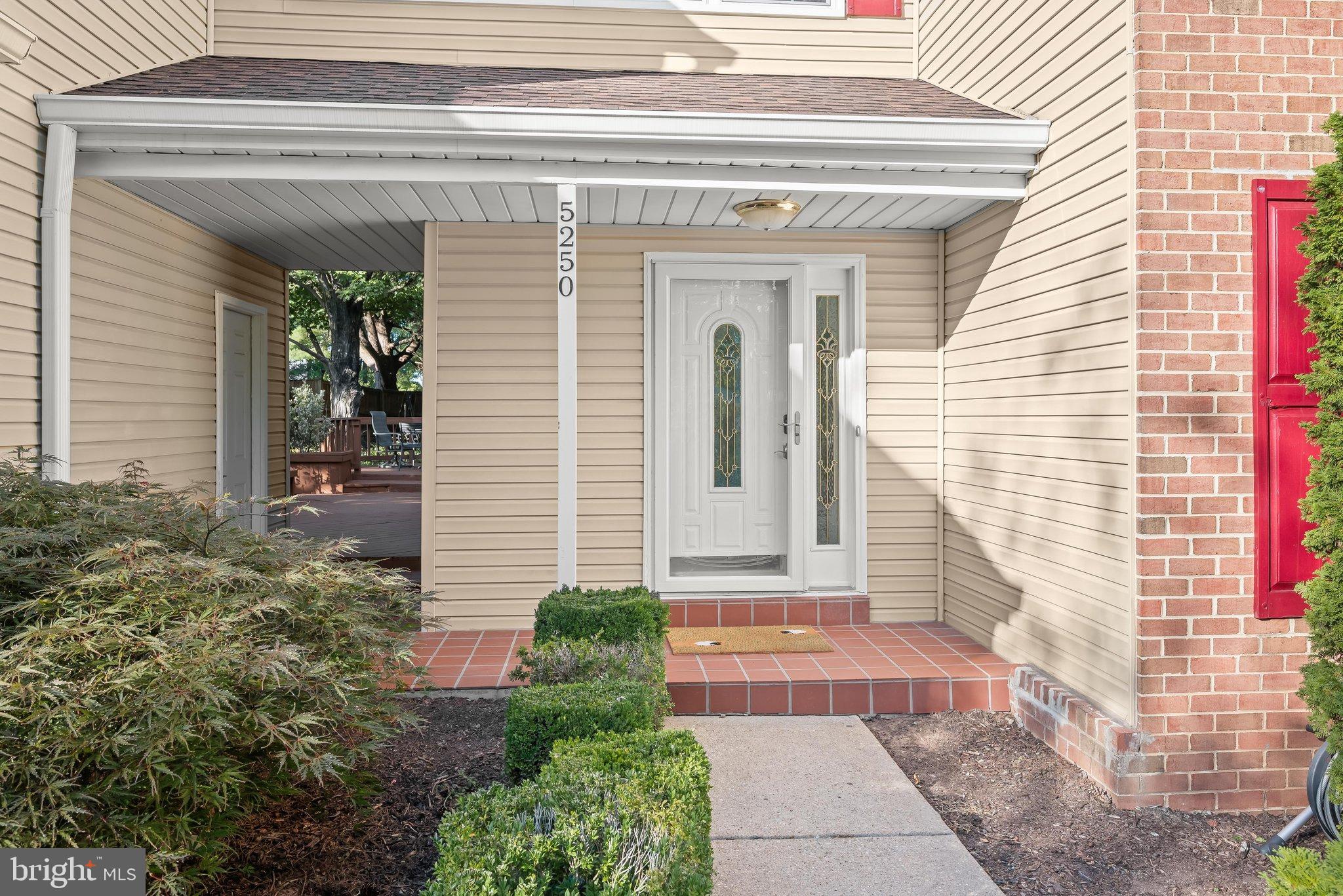 5250 PINE BARK COURT