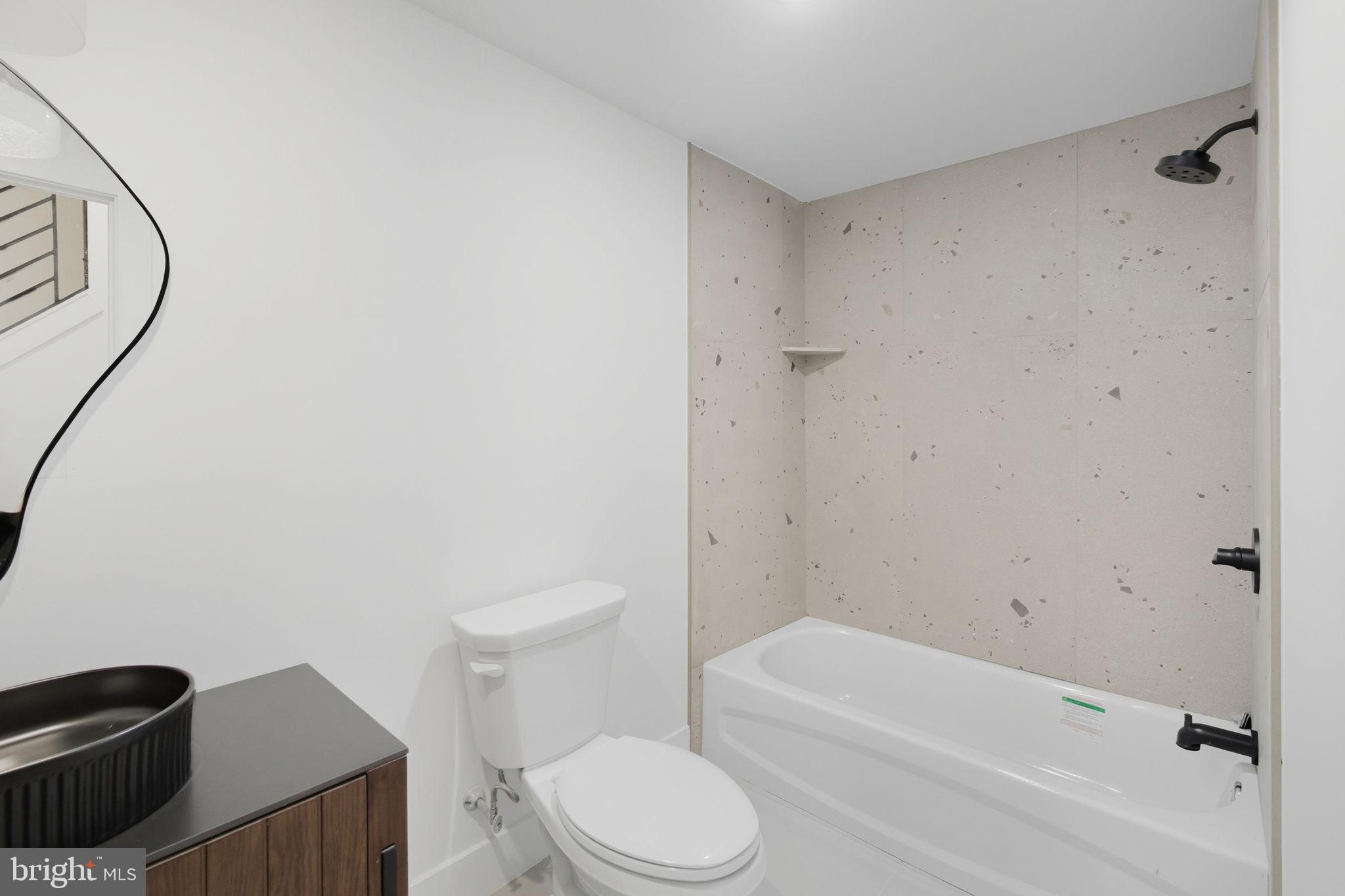 BREWERYTOWN - Residential Lease