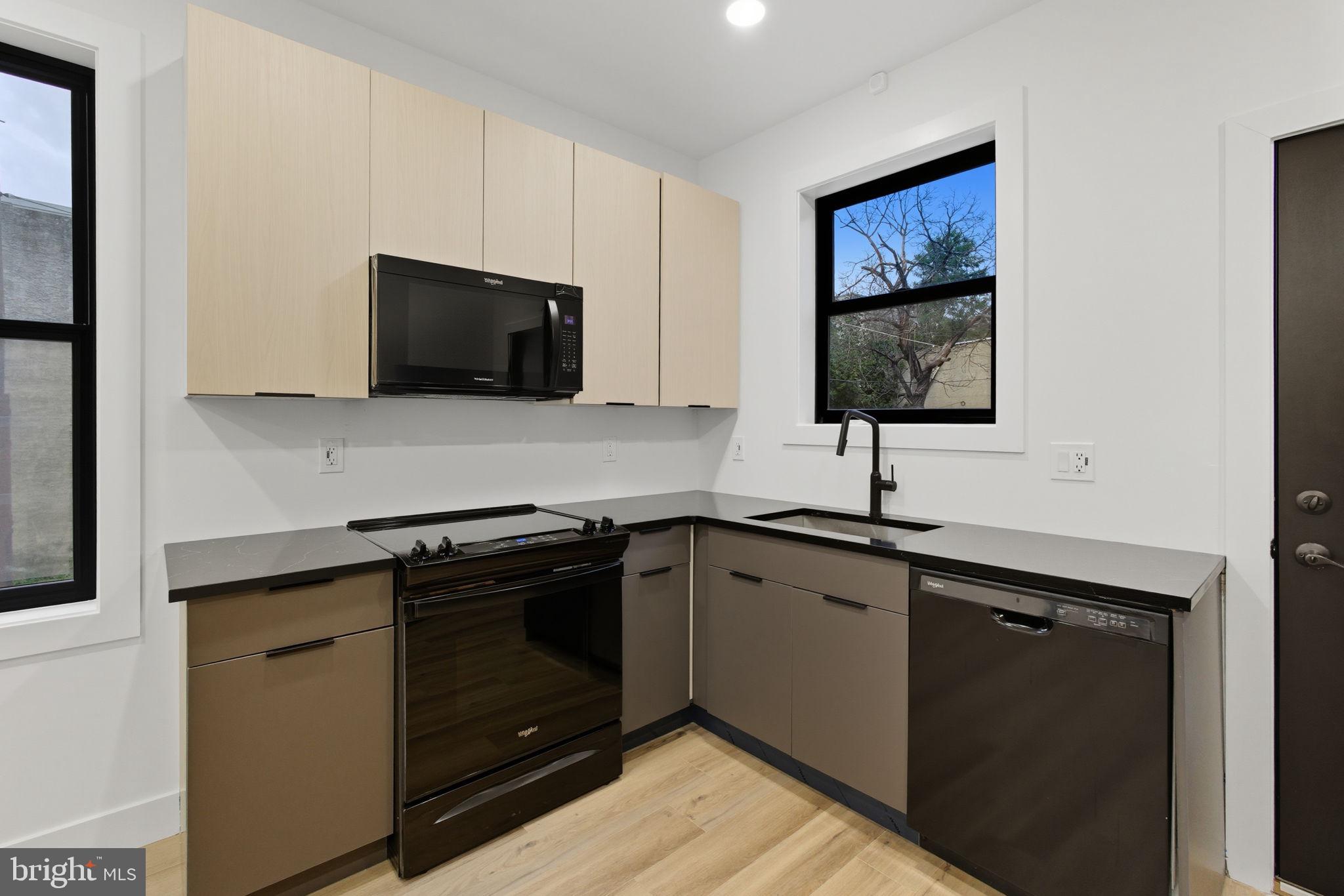 BREWERYTOWN - Residential Lease