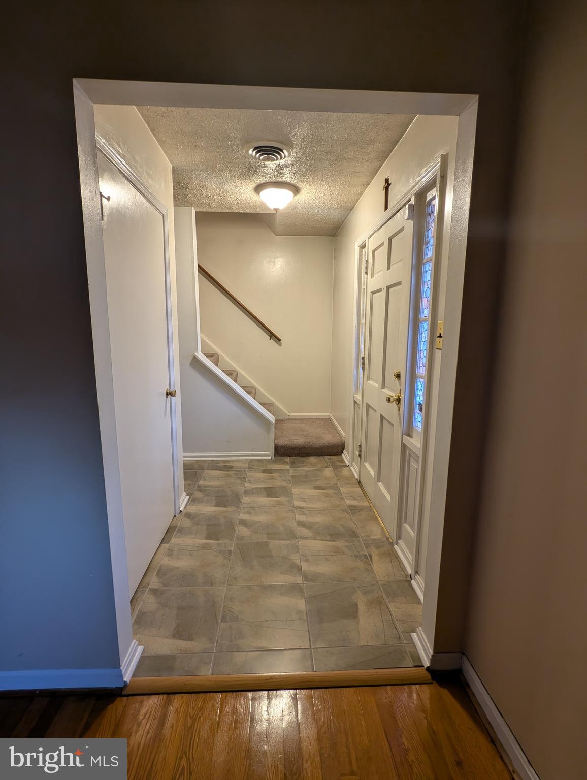 FOREST KNOLLS 01 - Residential