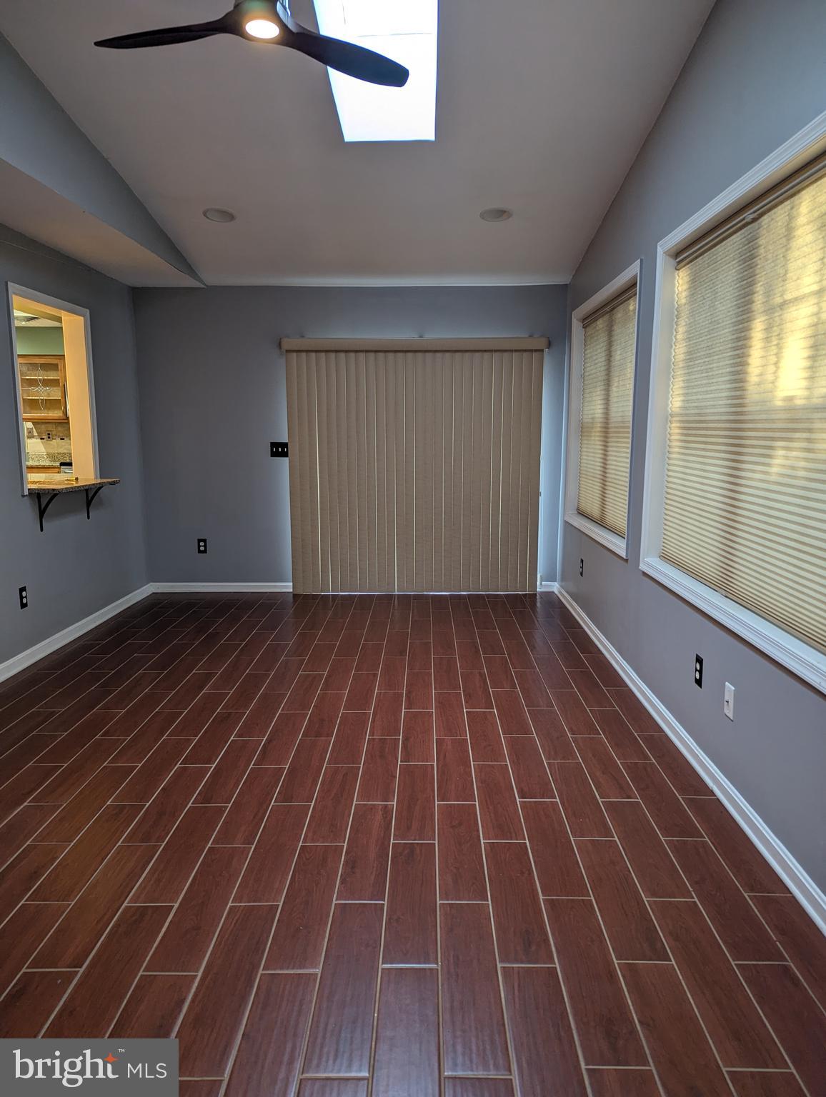 FOREST KNOLLS 01 - Residential