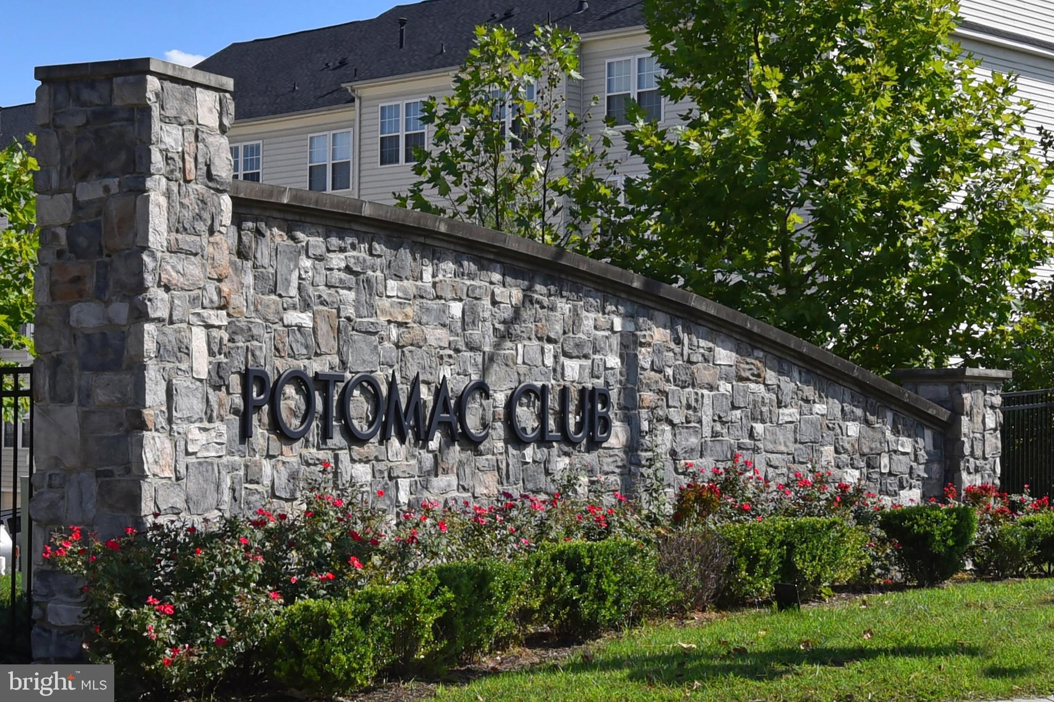 POTOMAC CLUB - Residential Lease