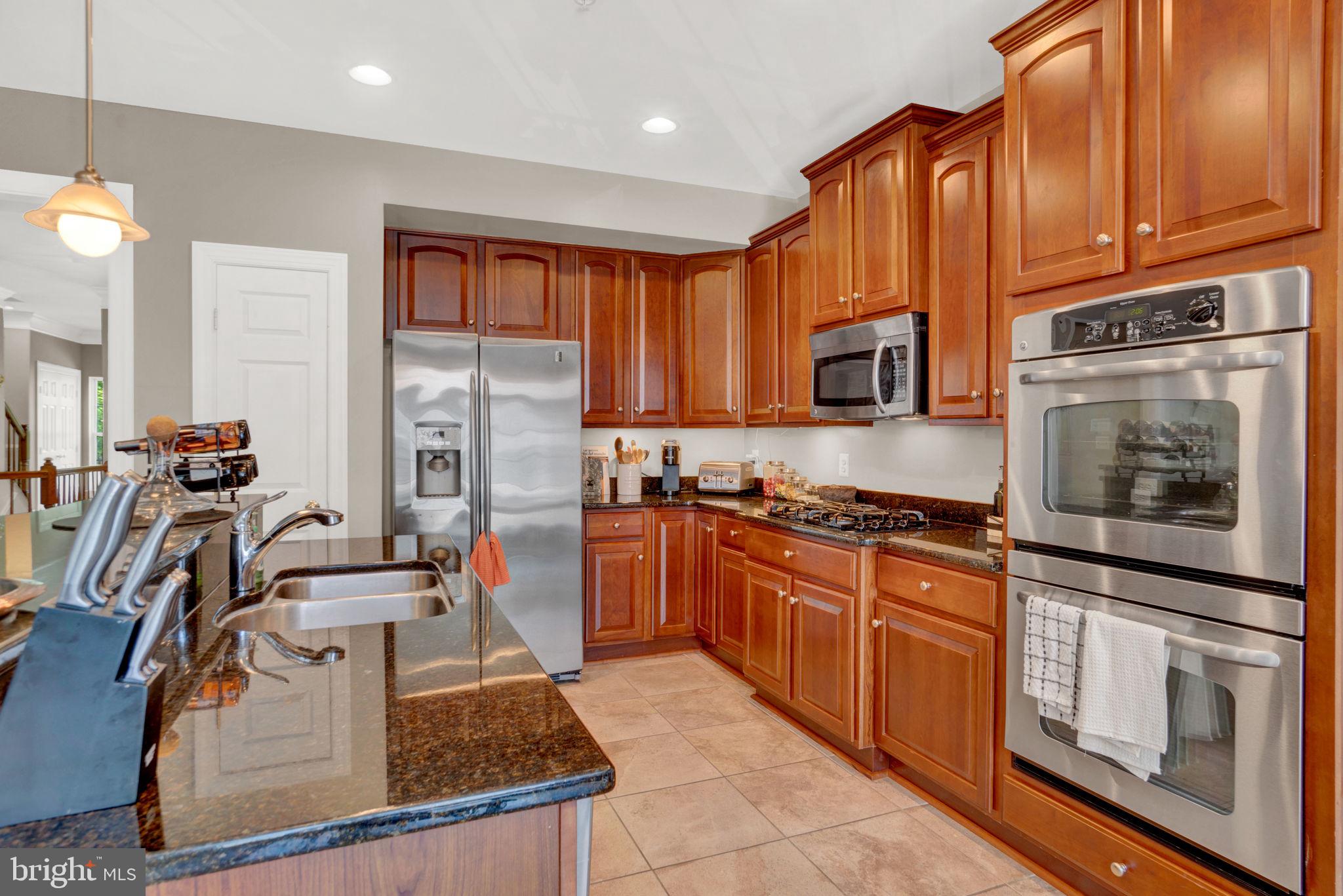 POTOMAC CLUB - Residential Lease