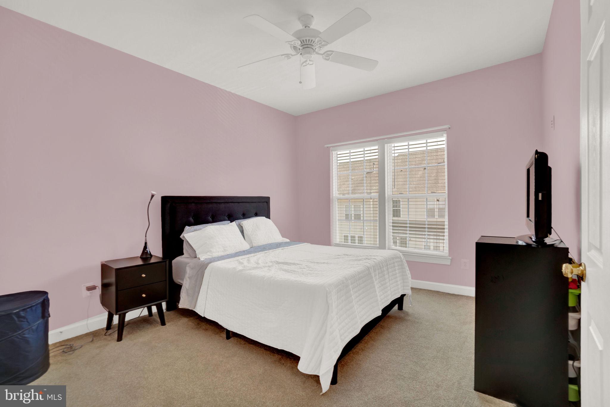 POTOMAC CLUB - Residential Lease