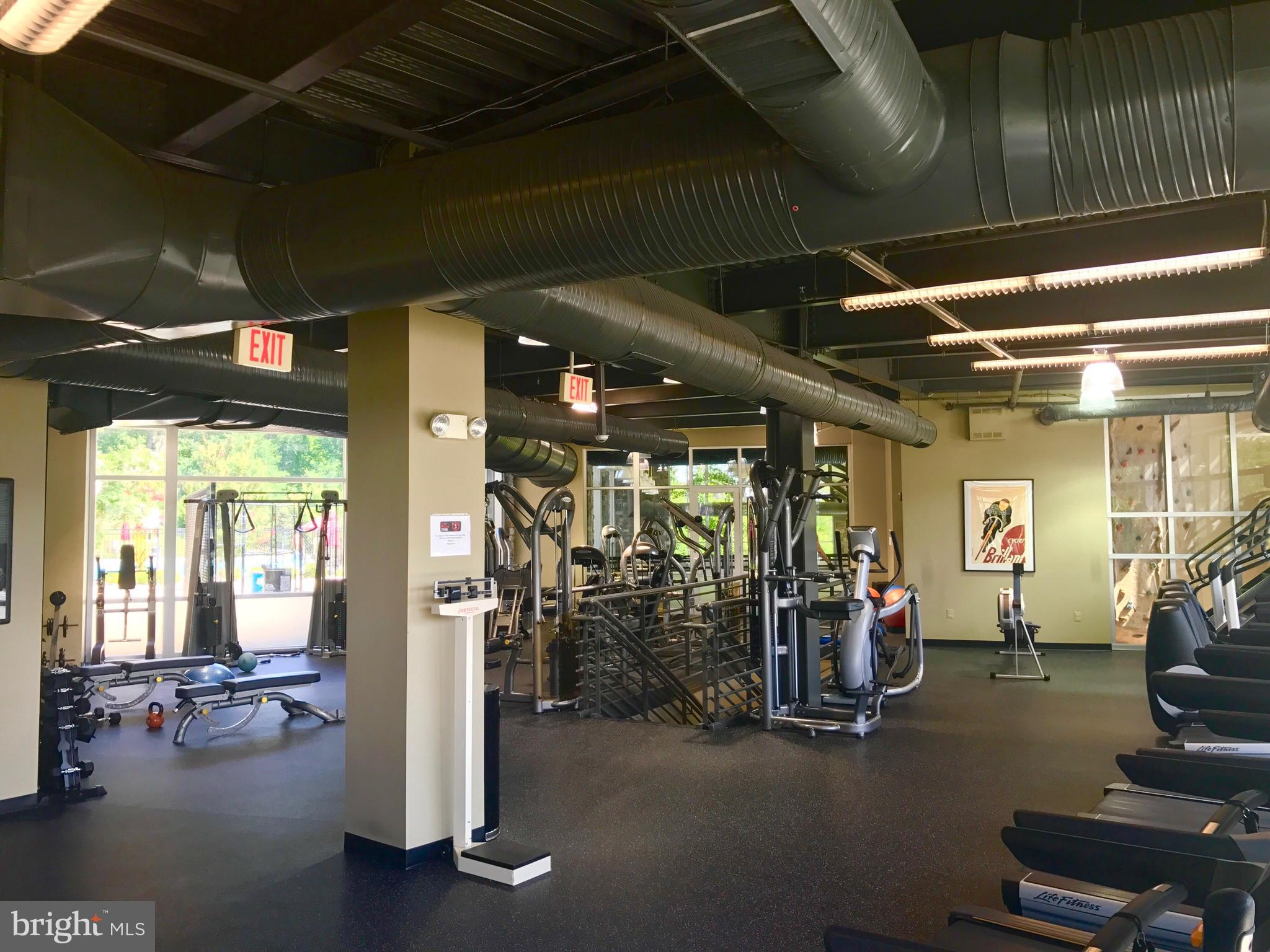 POTOMAC CLUB - Residential Lease