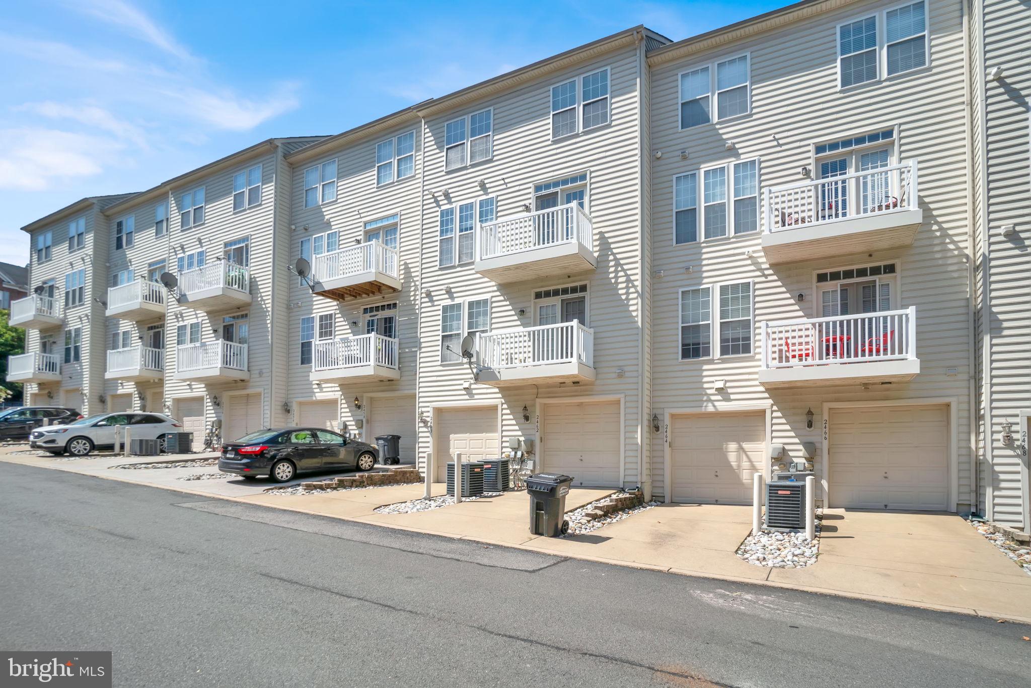 POTOMAC CLUB - Residential Lease