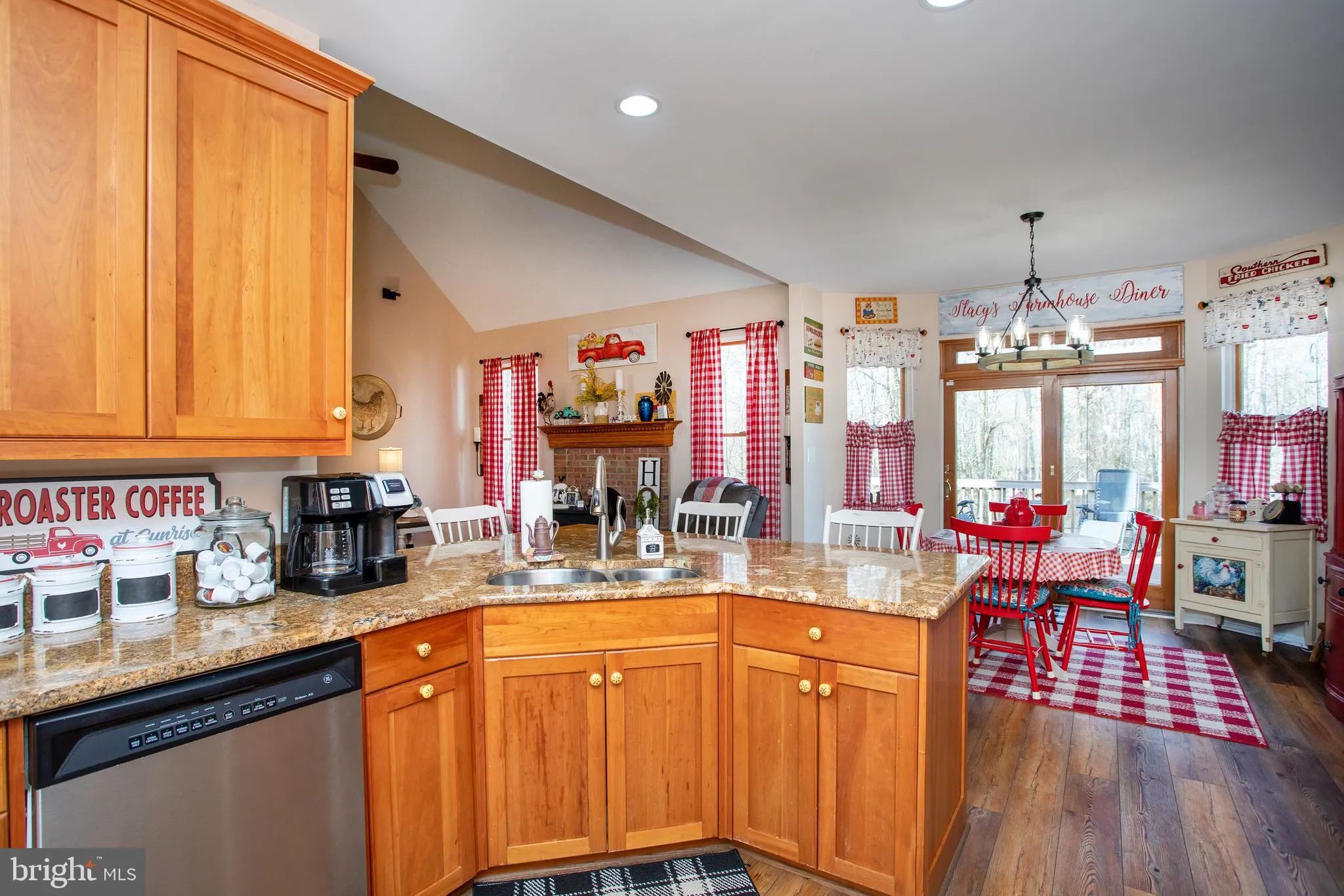 Mechanicsville, Maryland 20659, United States, 4 Bedrooms Bedrooms, ,3 BathroomsBathrooms,Residential,Pending,7112