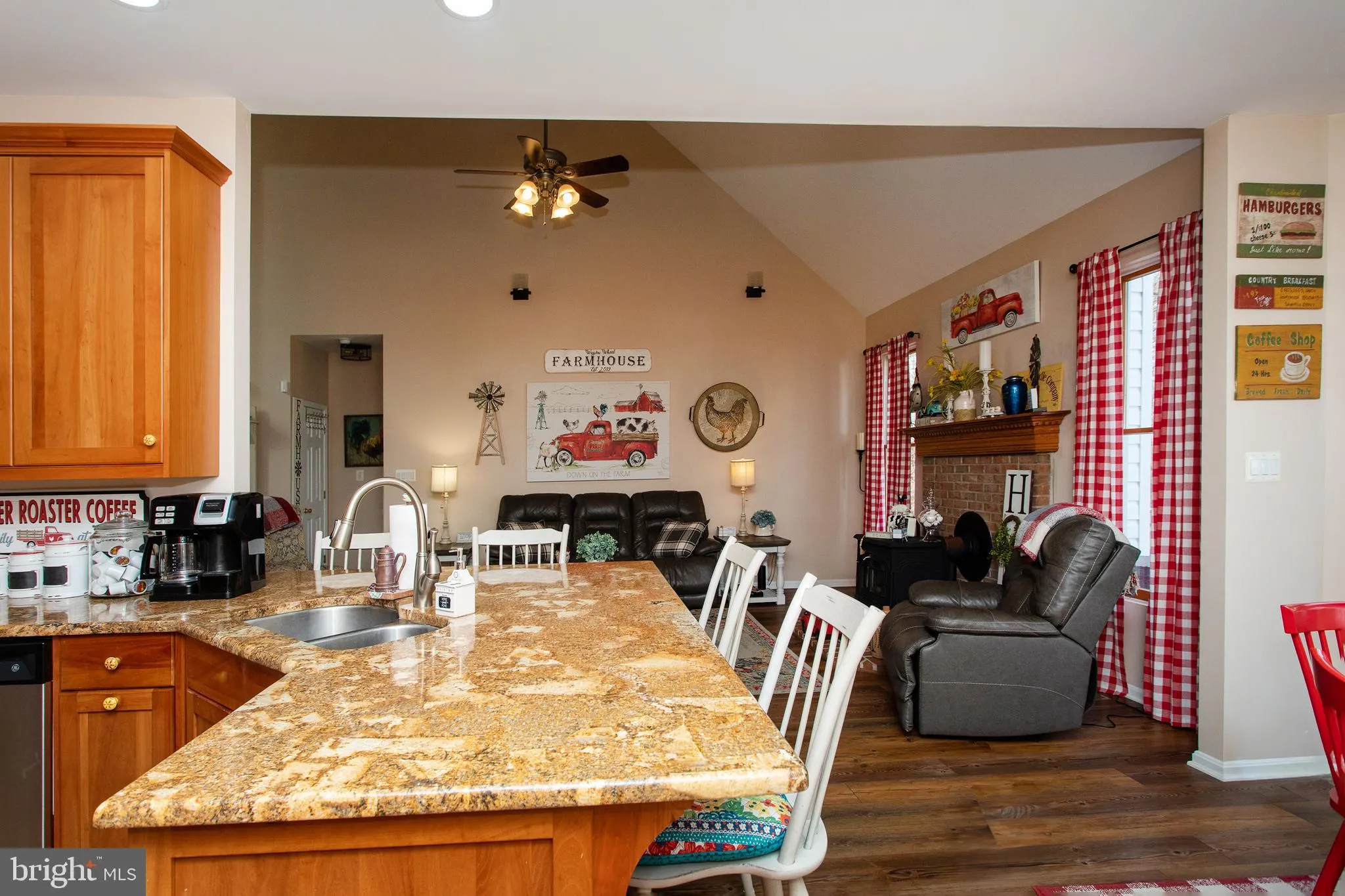 Mechanicsville, Maryland 20659, United States, 4 Bedrooms Bedrooms, ,3 BathroomsBathrooms,Residential,Pending,7112