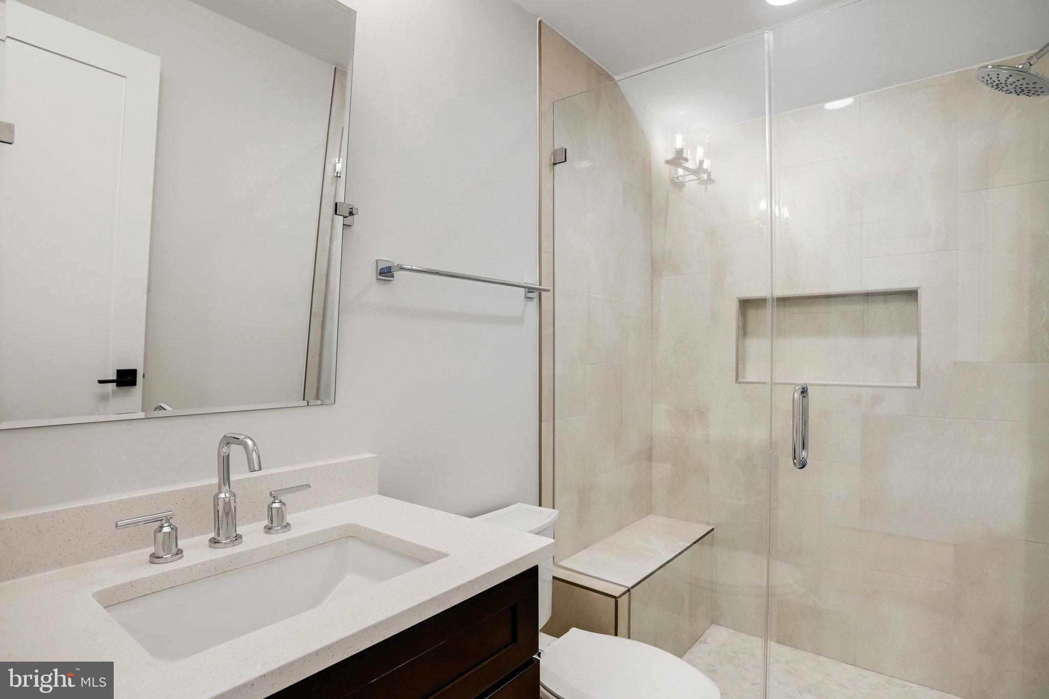 FAIRFAX VILLA - Residential