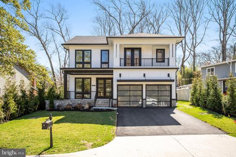 4403 ANDES DRIVE FAIRFAX VA 22030
