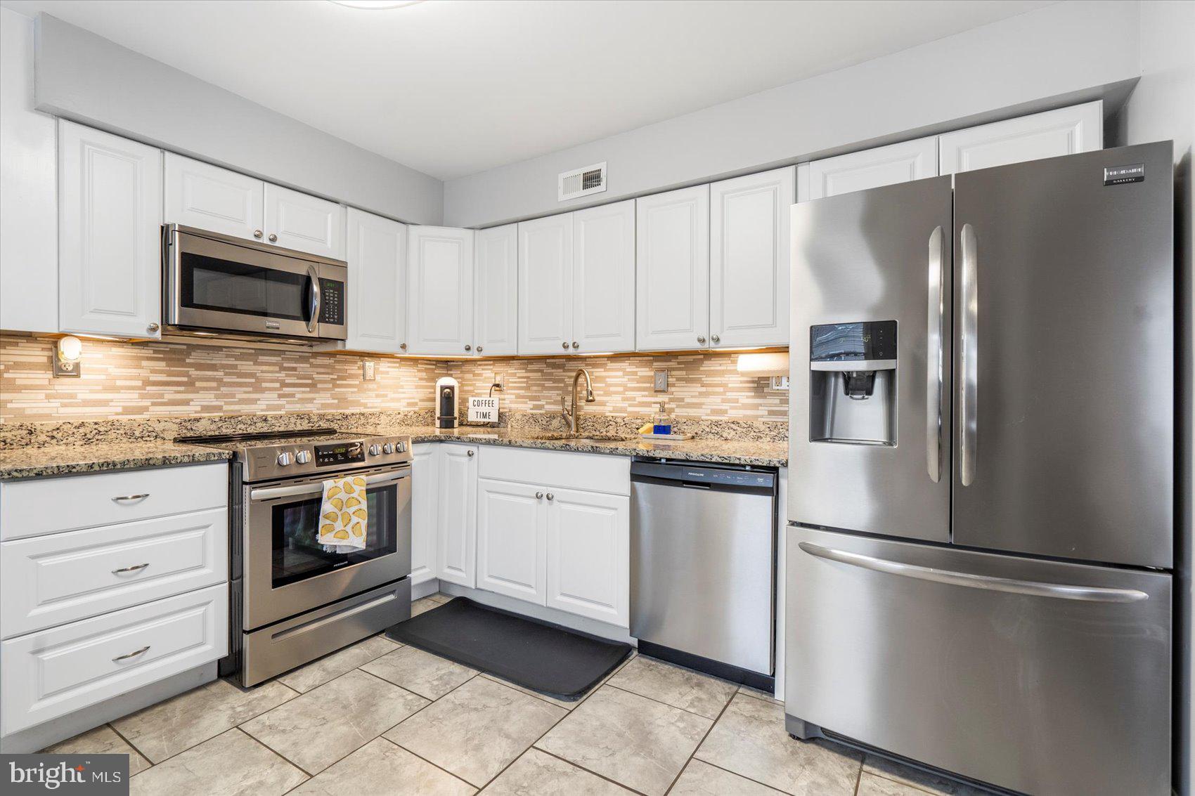 VICTORY VILLA - Residential