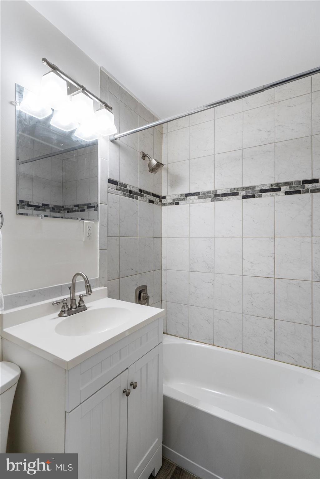 VICTORY VILLA - Residential