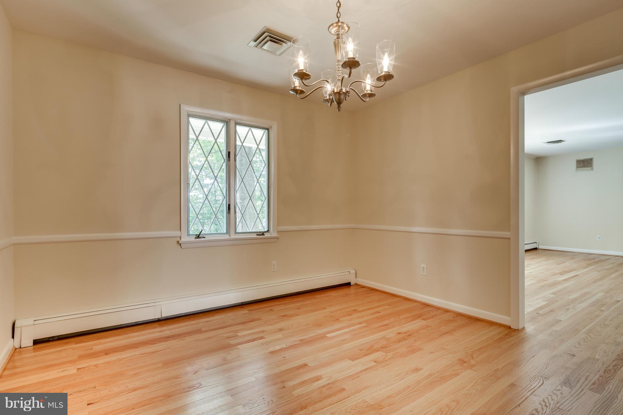 THE OAKS - Residential