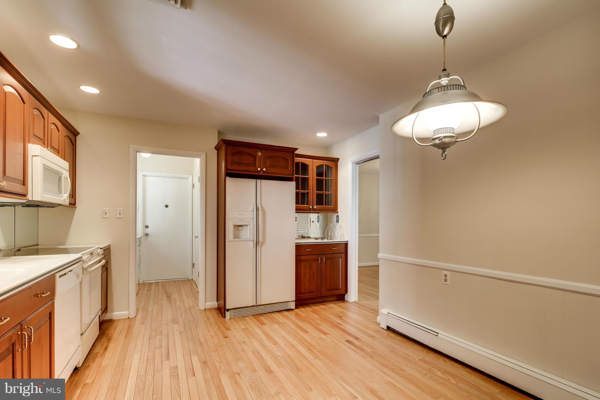 THE OAKS - Residential