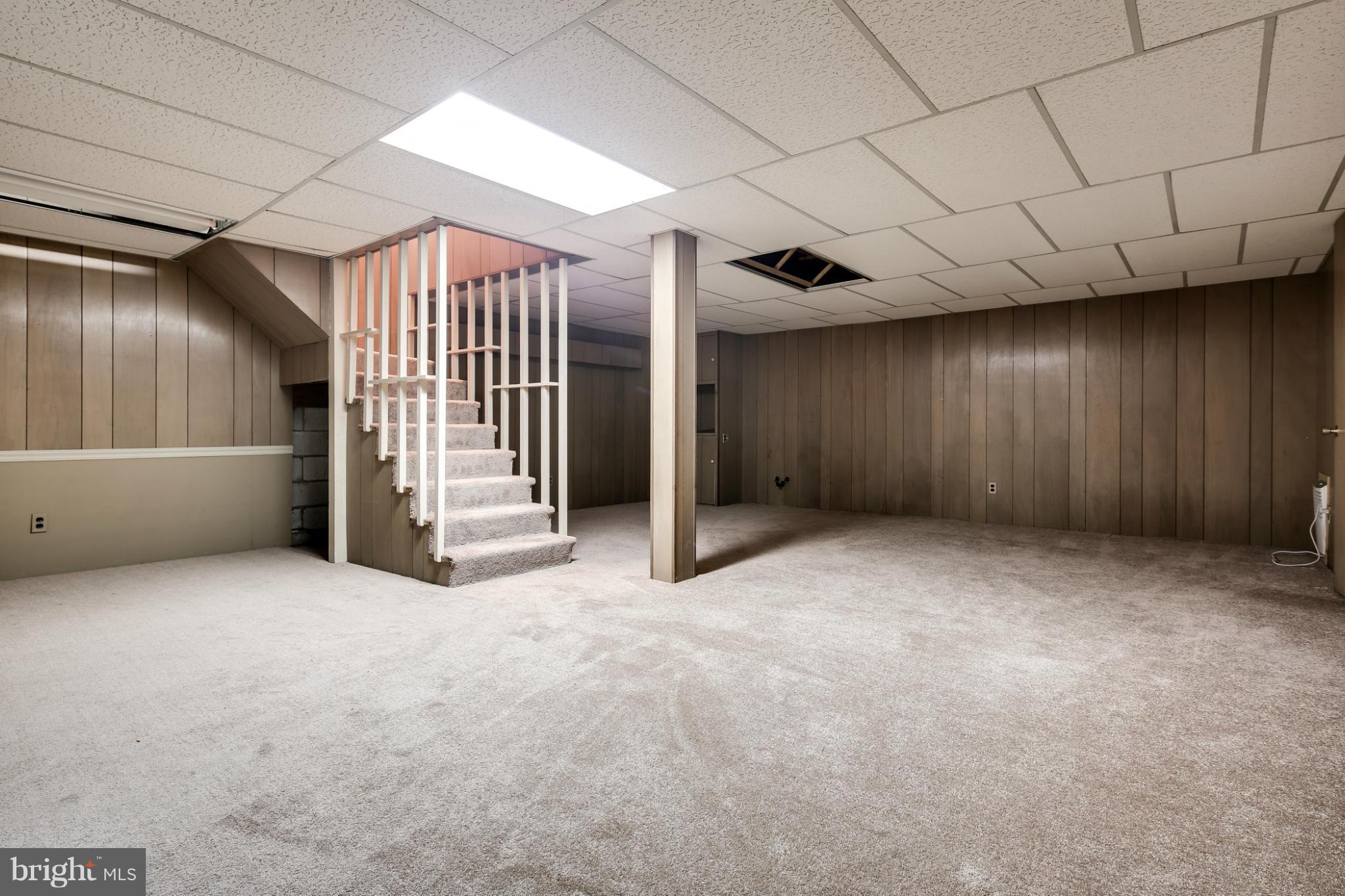 THE OAKS - Residential