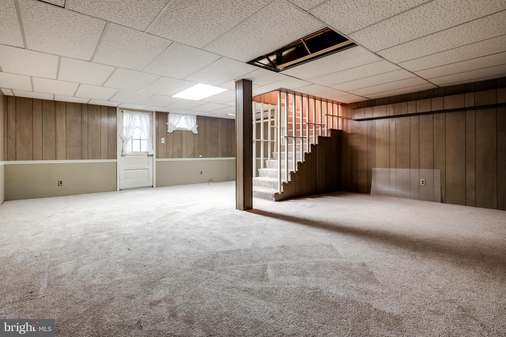 THE OAKS - Residential