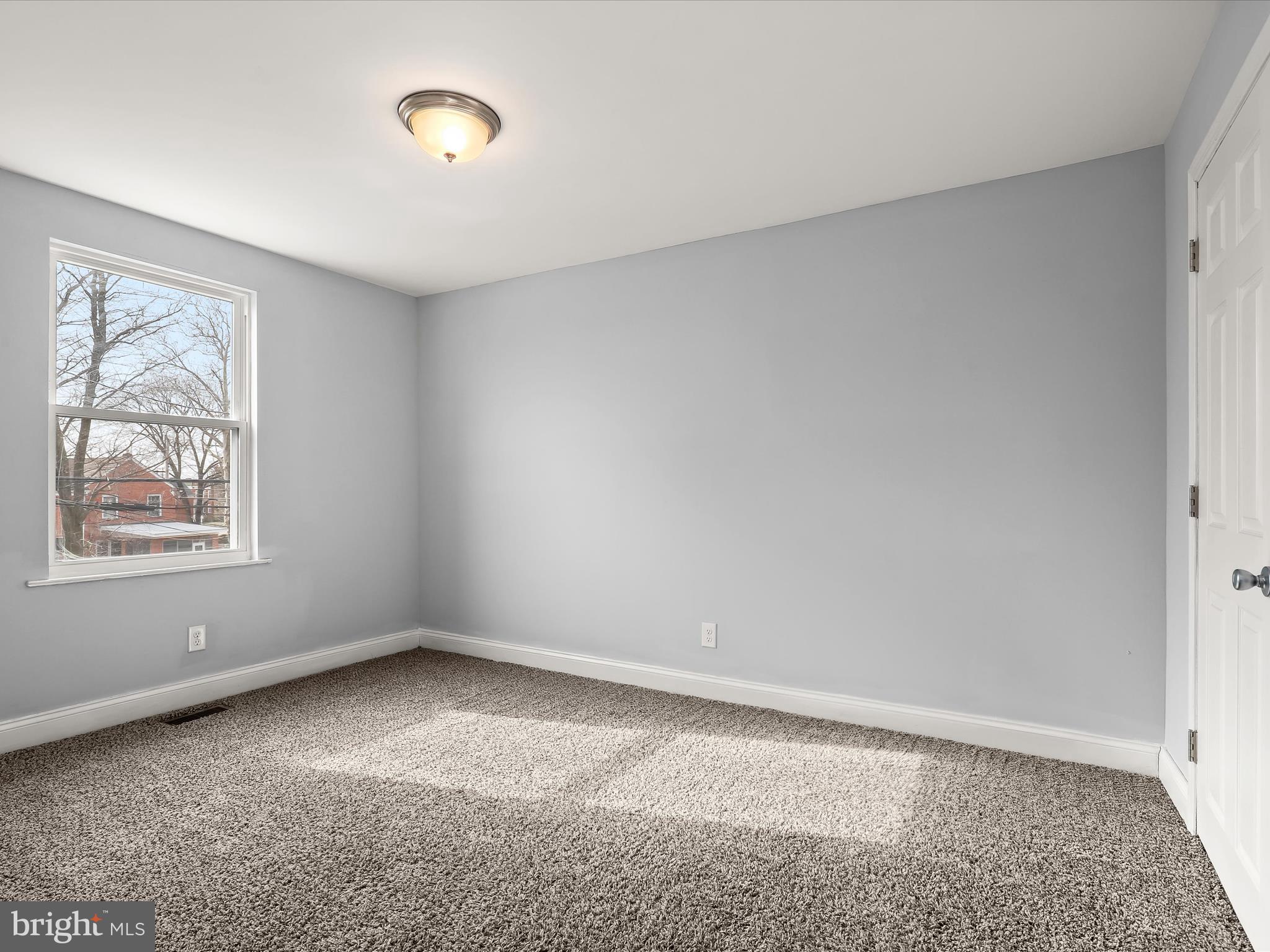 WOODMERE - Residential