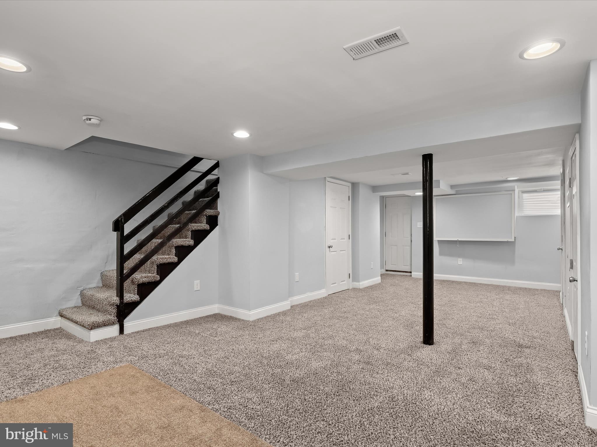 WOODMERE - Residential