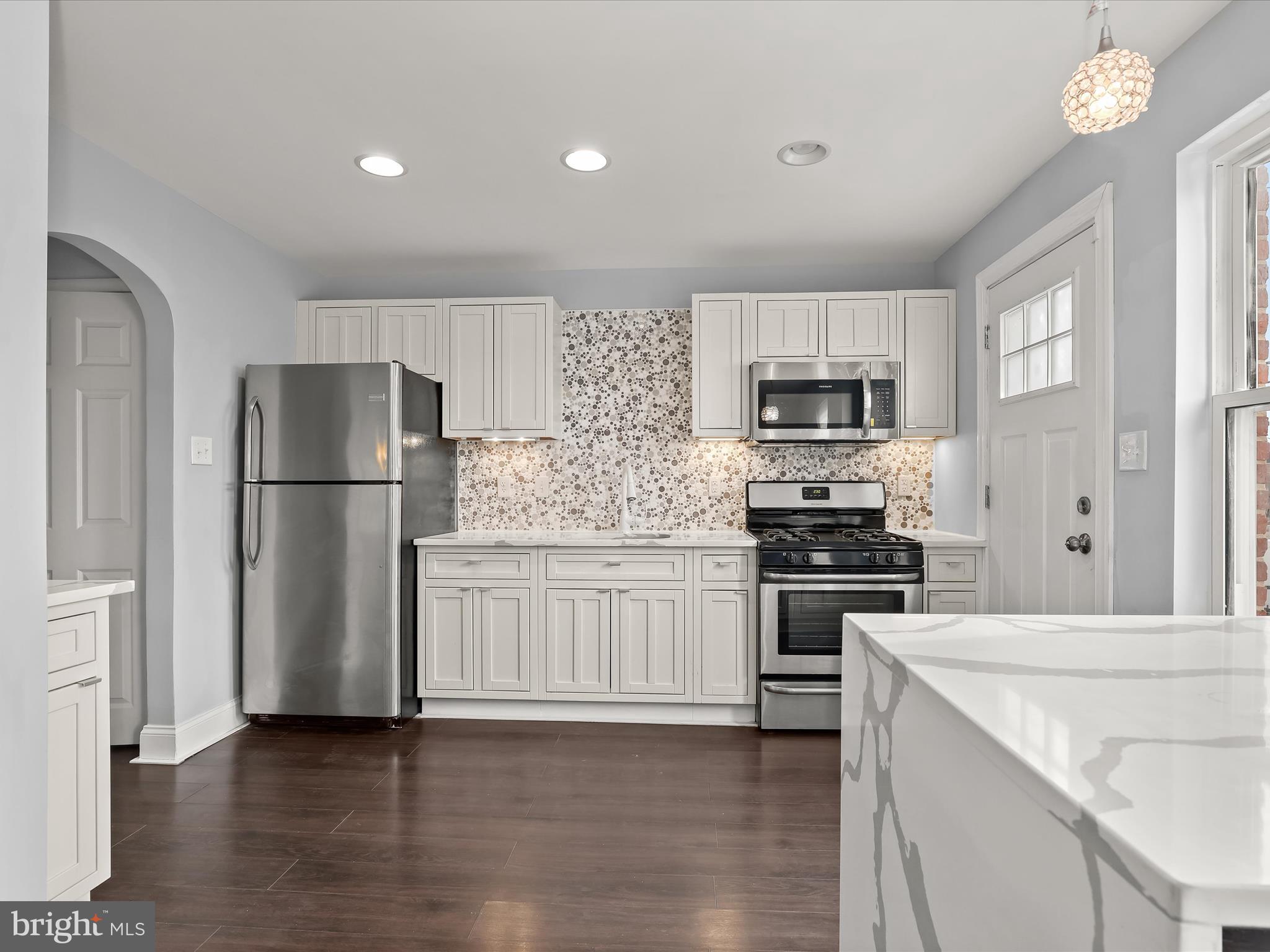 WOODMERE - Residential