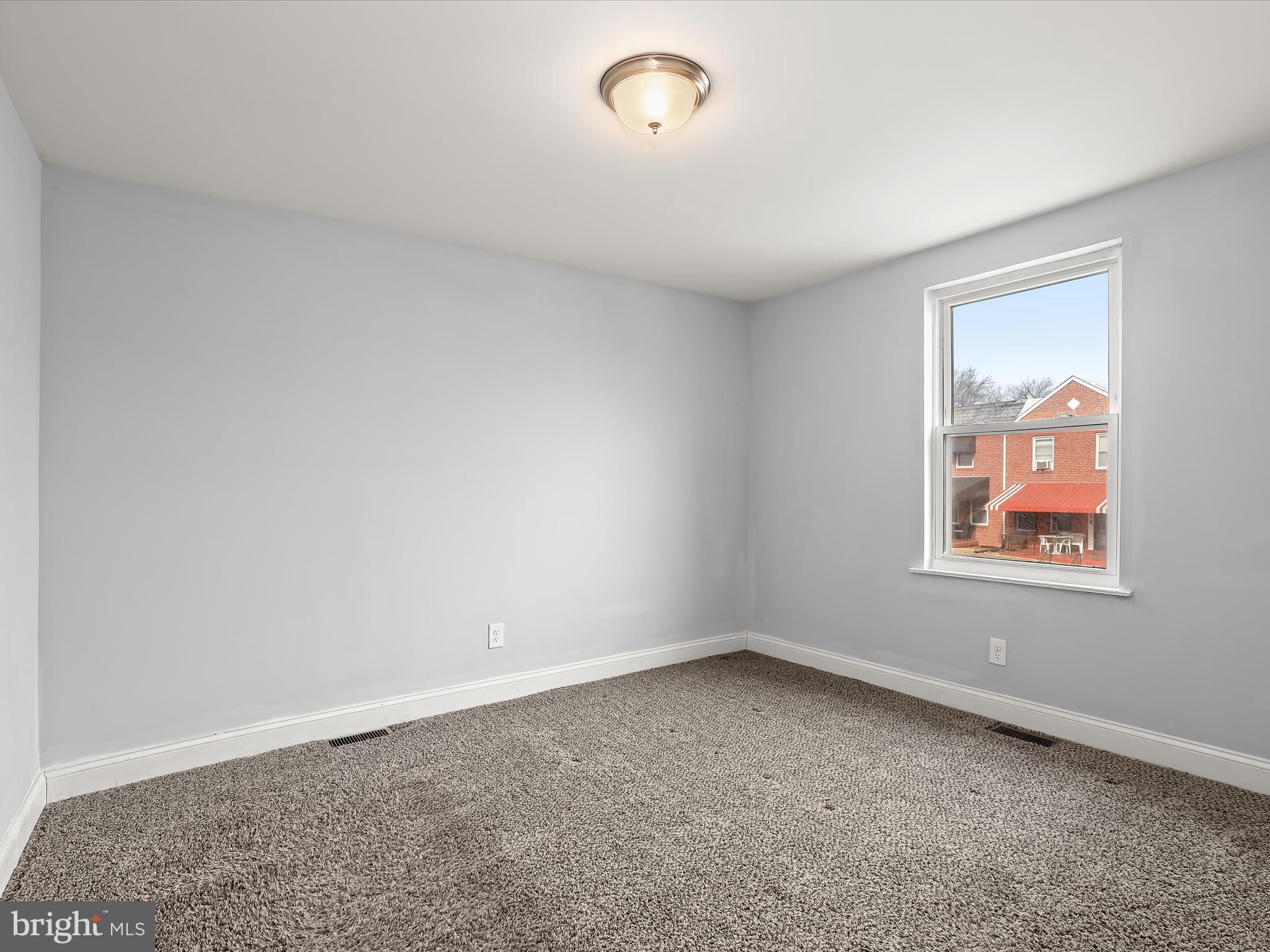 WOODMERE - Residential