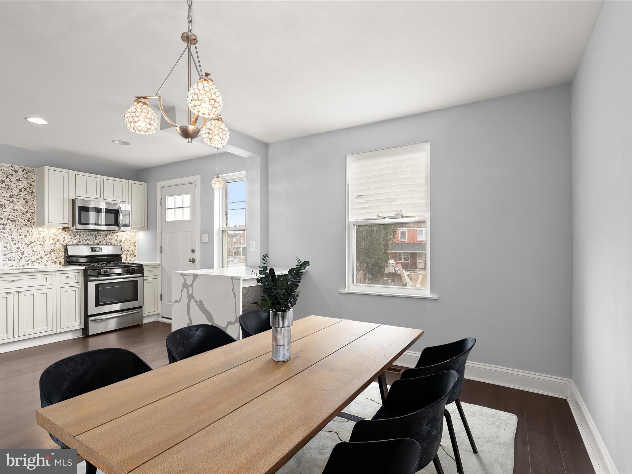 WOODMERE - Residential