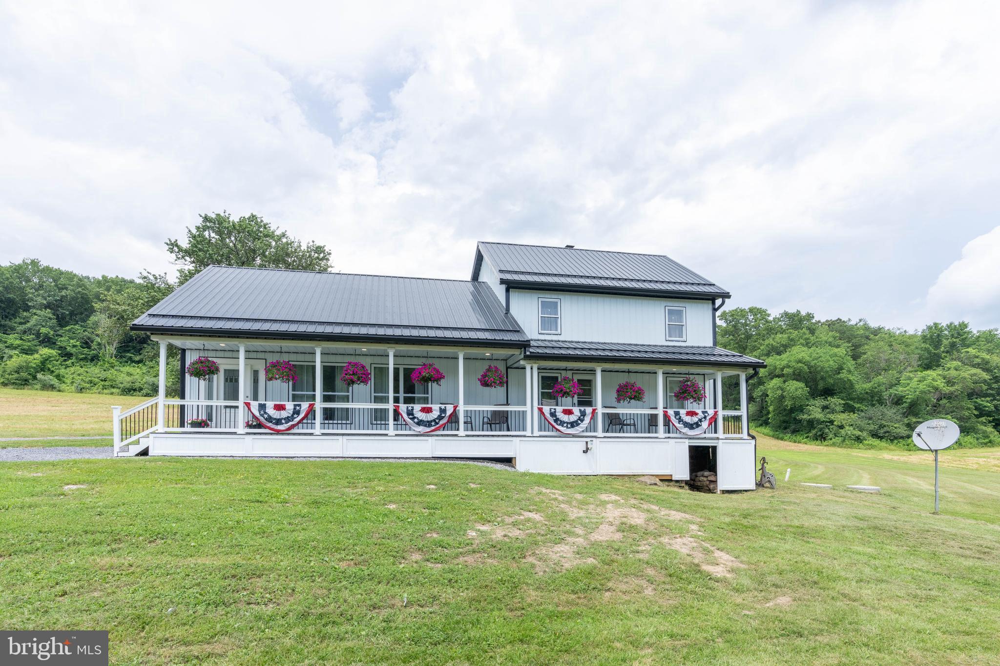 1350 HORSEMAN BRANCH ROAD