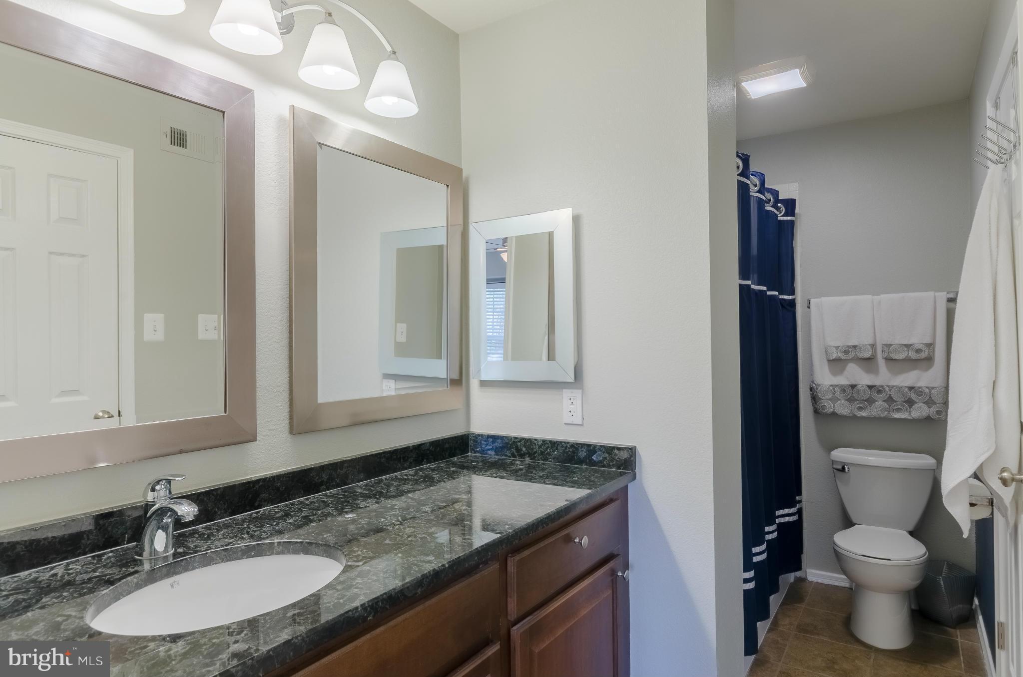 POINTE AT PARK CENTER - Residential