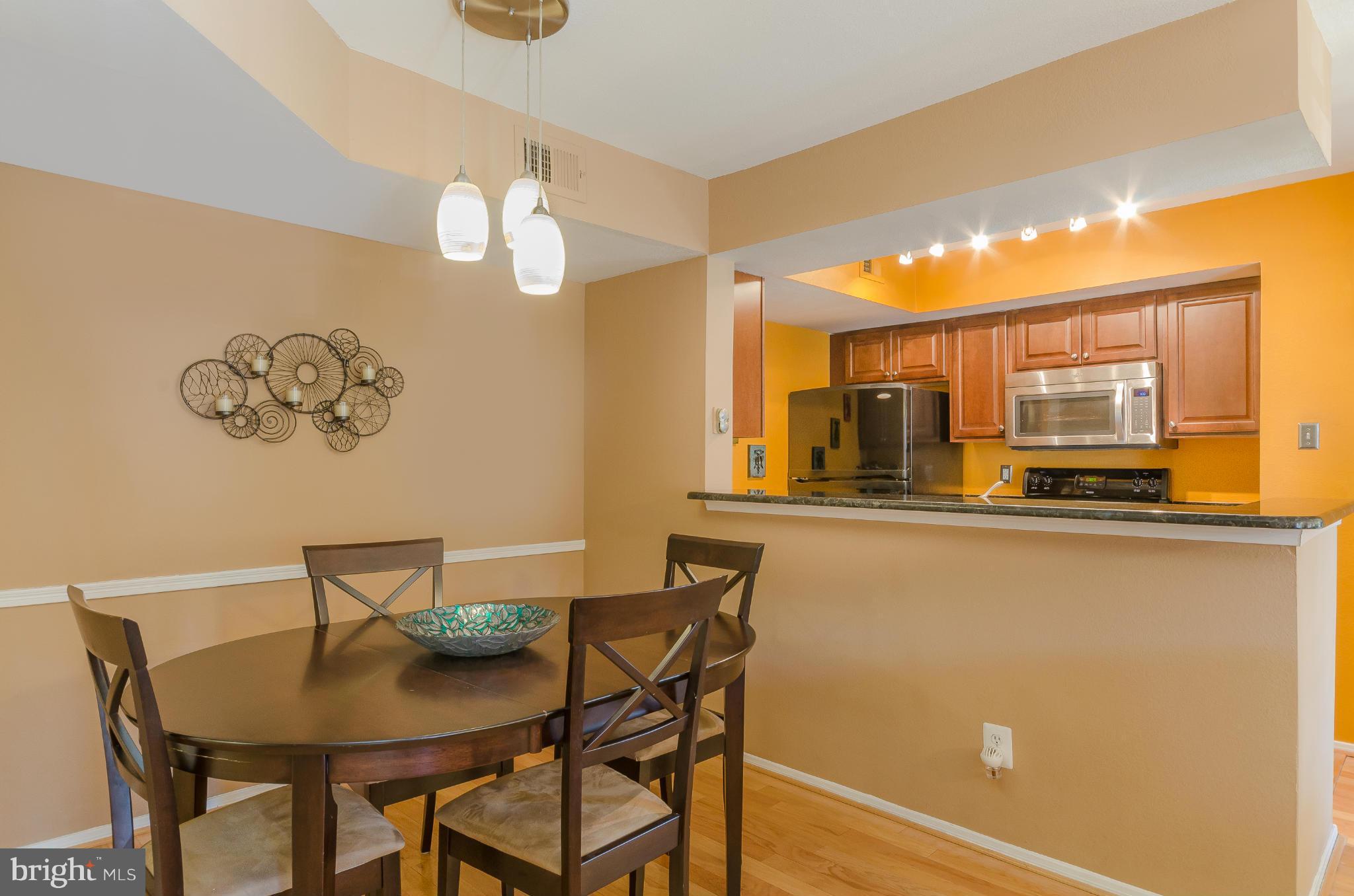 POINTE AT PARK CENTER - Residential