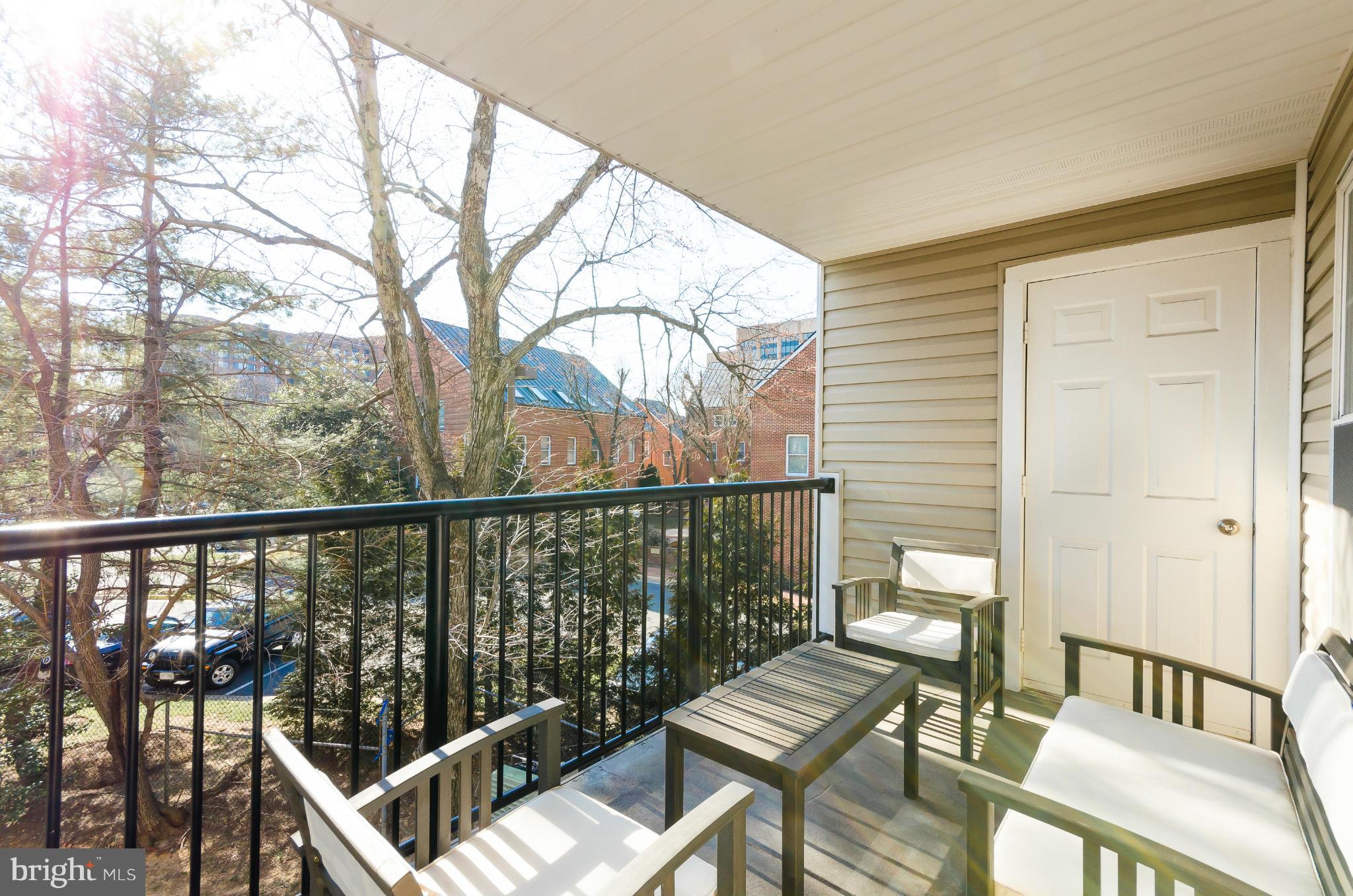 POINTE AT PARK CENTER - Residential