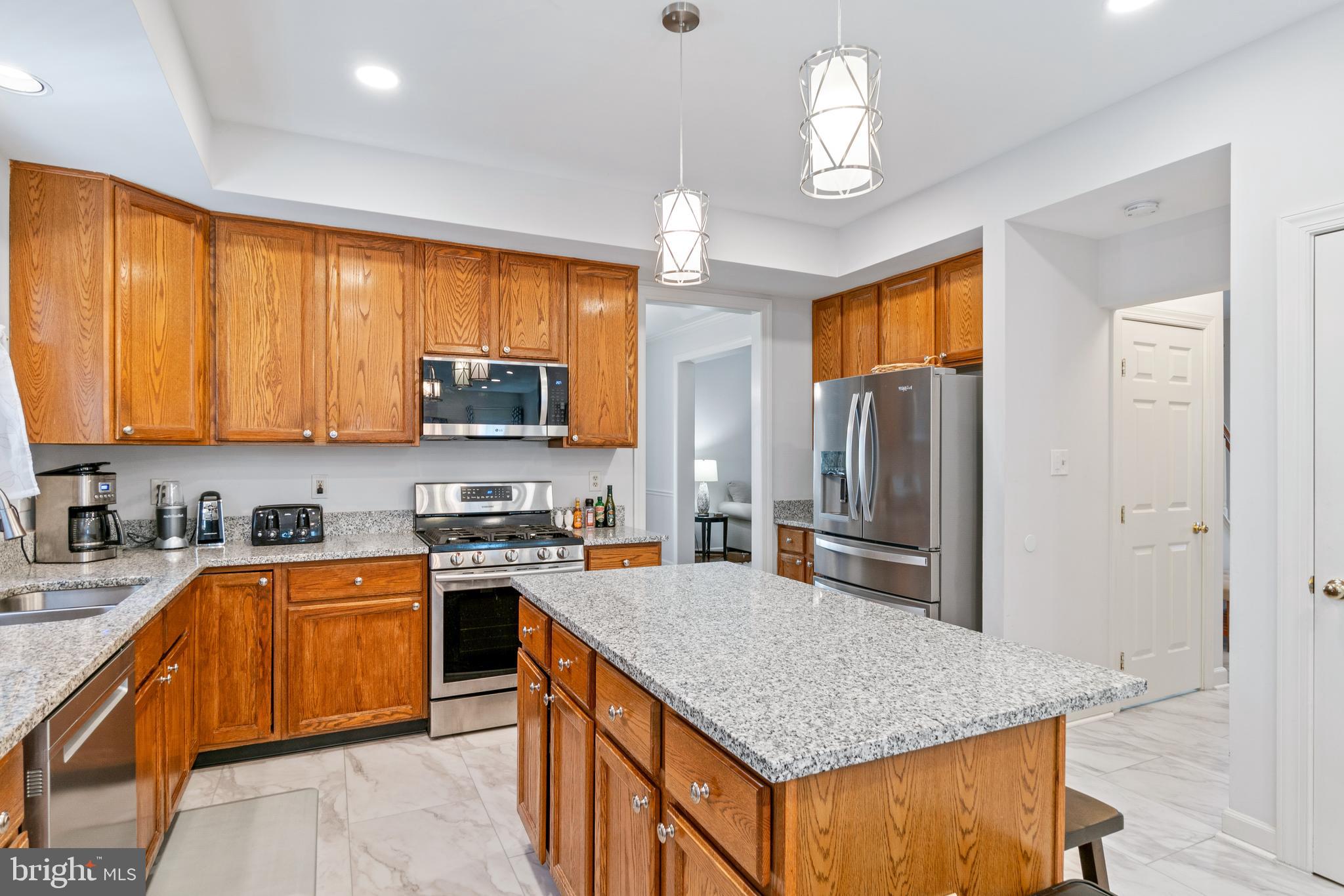 ASHLEY HOLLOW - Residential