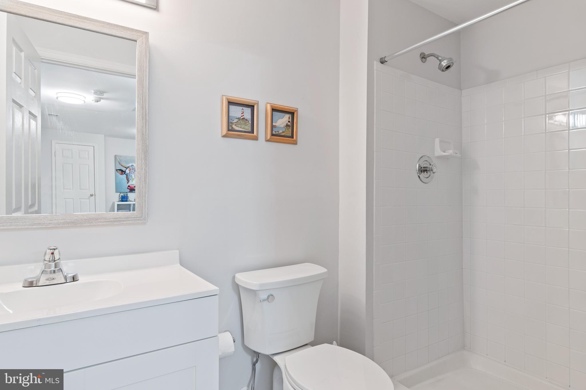 ASHLEY HOLLOW - Residential