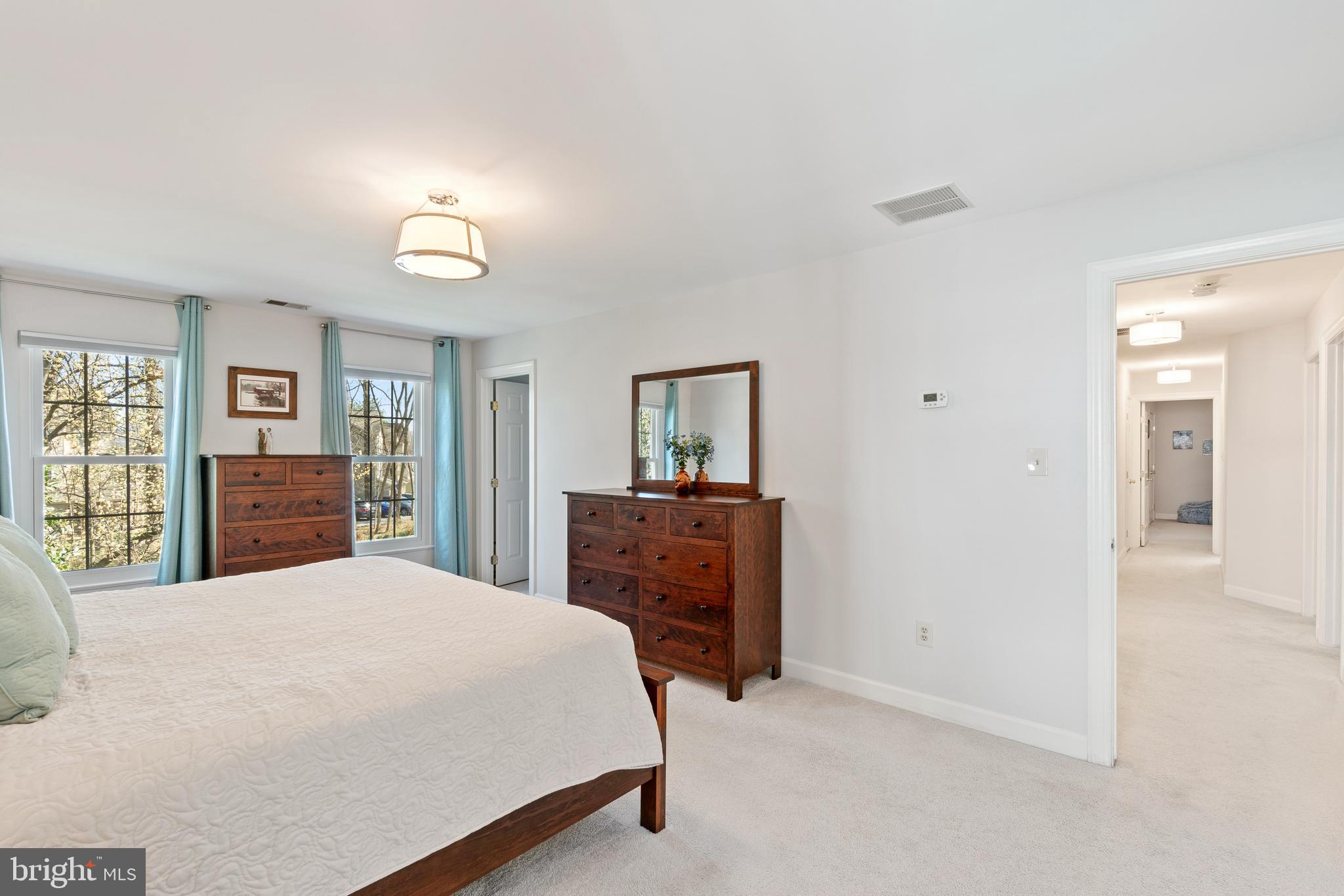 ASHLEY HOLLOW - Residential