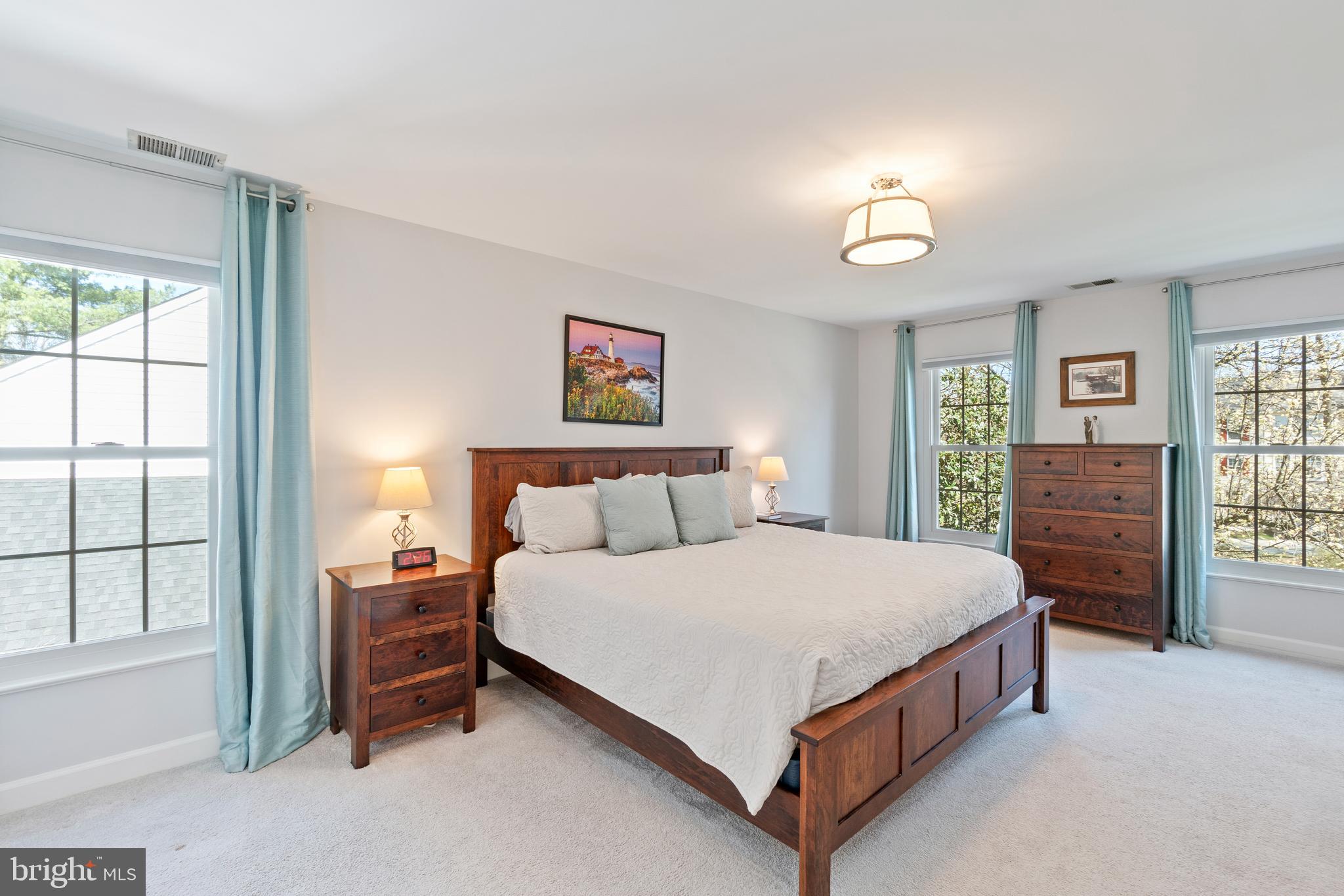 ASHLEY HOLLOW - Residential