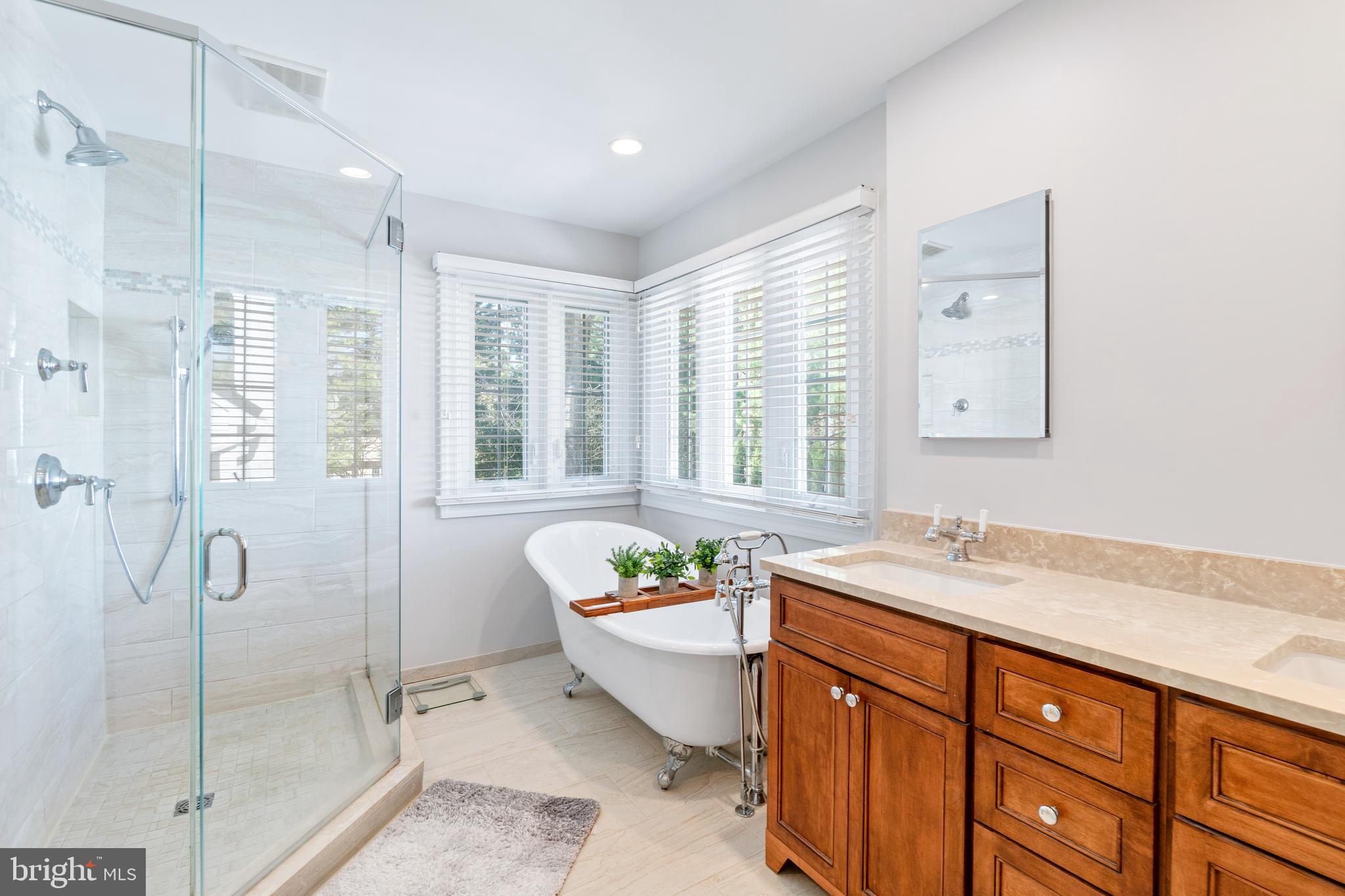 ASHLEY HOLLOW - Residential