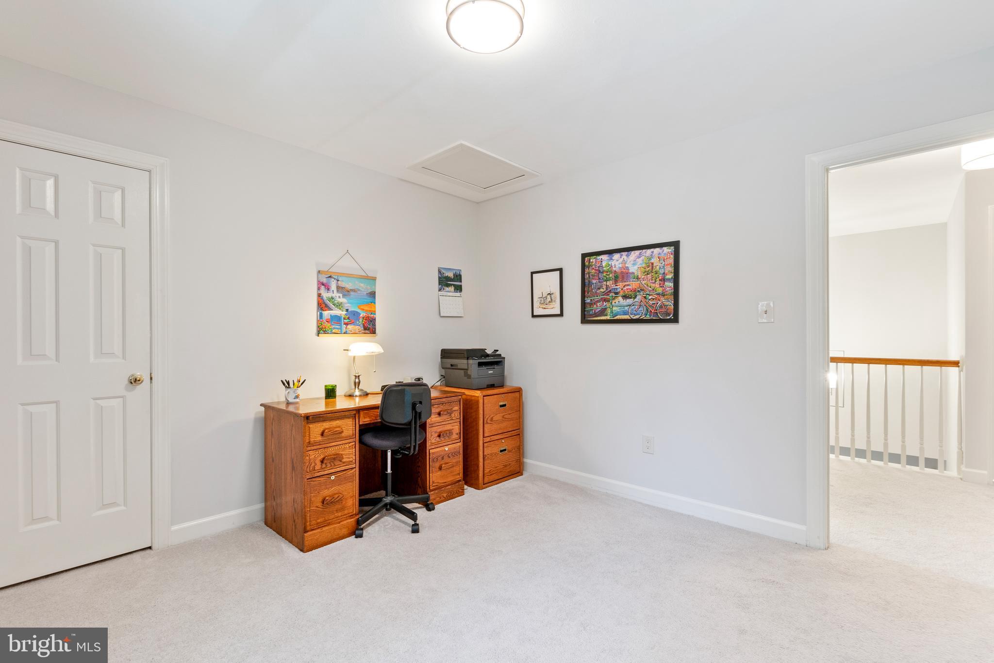 ASHLEY HOLLOW - Residential