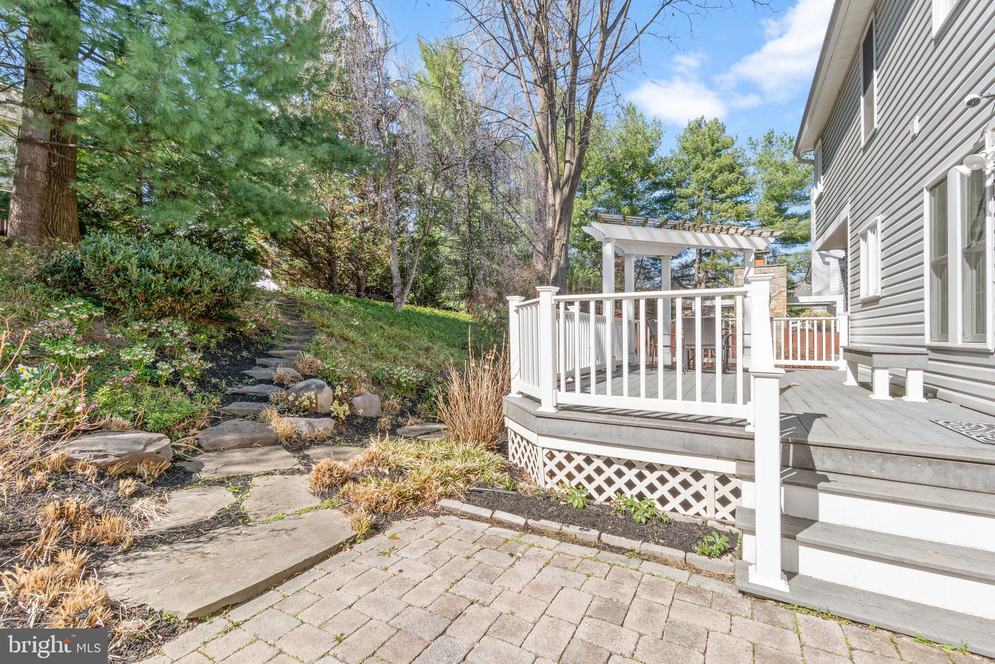 ASHLEY HOLLOW - Residential