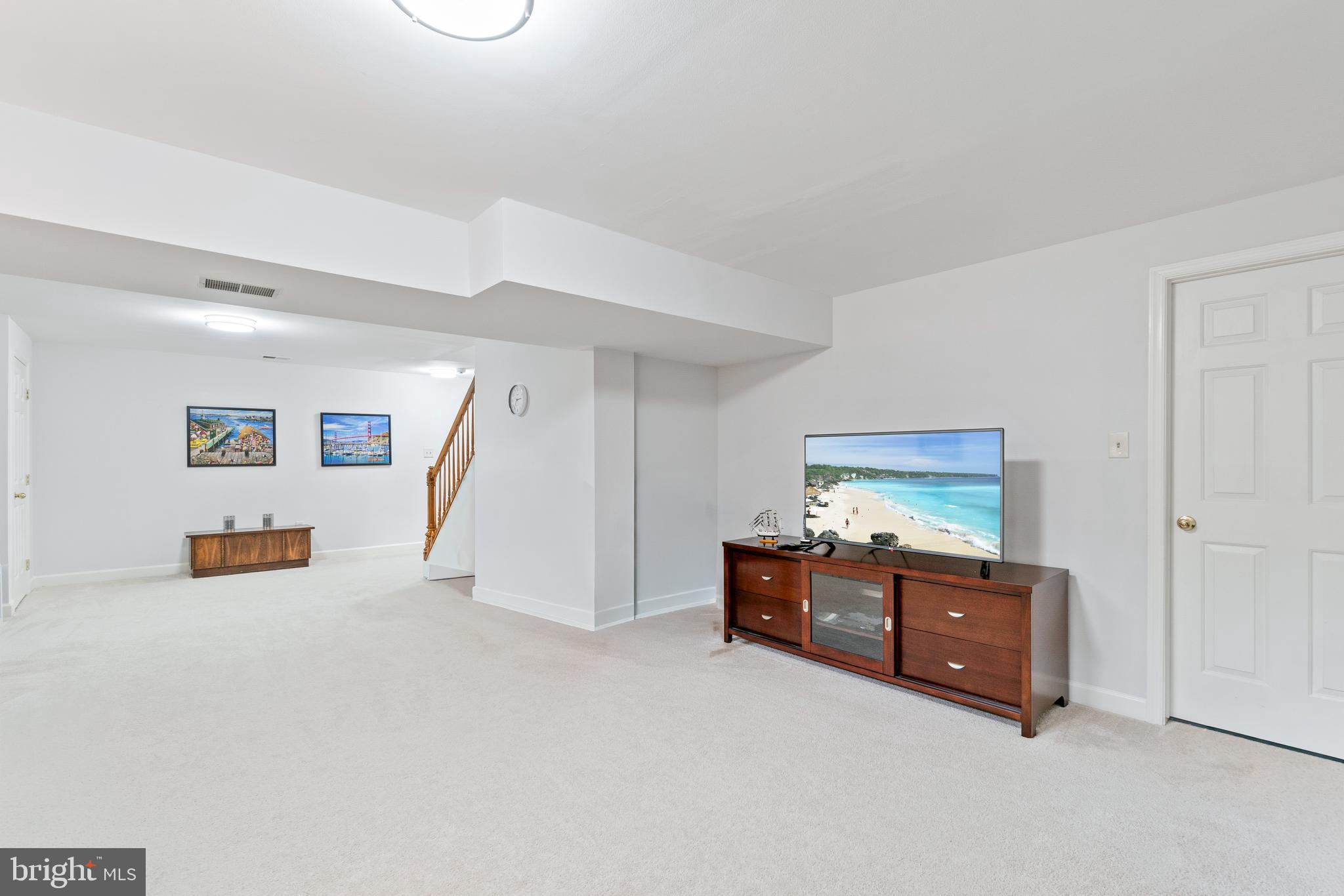 ASHLEY HOLLOW - Residential