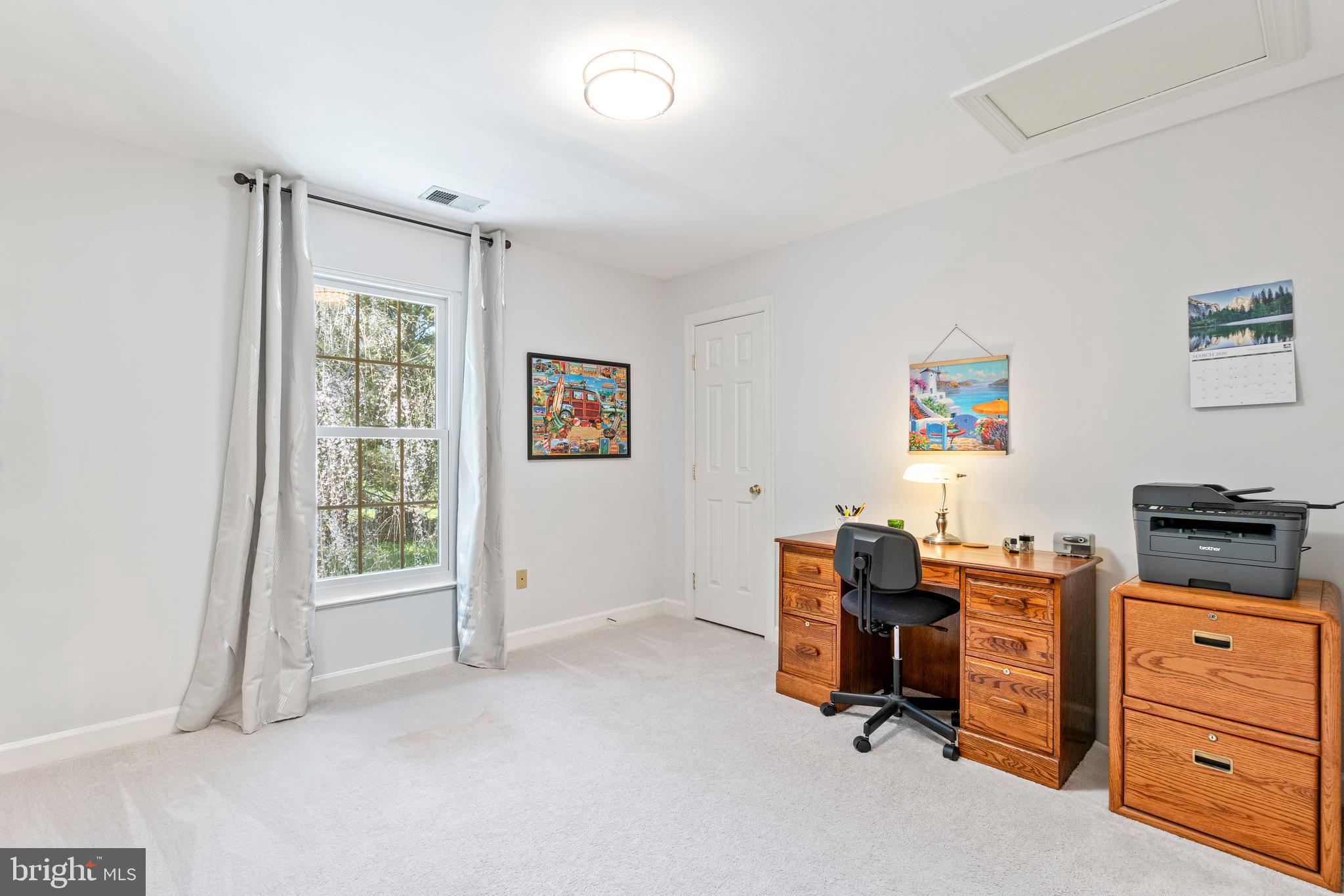 ASHLEY HOLLOW - Residential