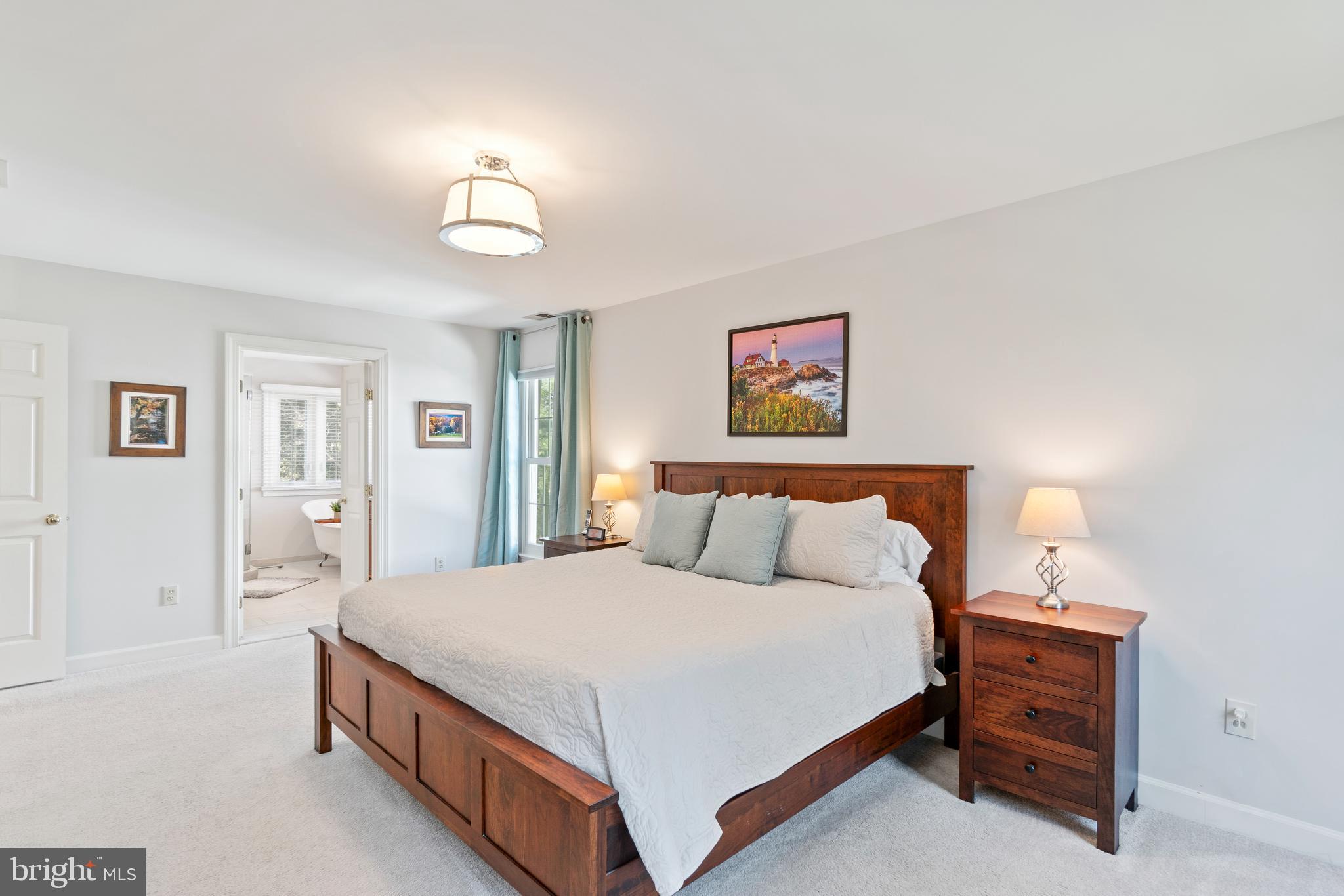 ASHLEY HOLLOW - Residential