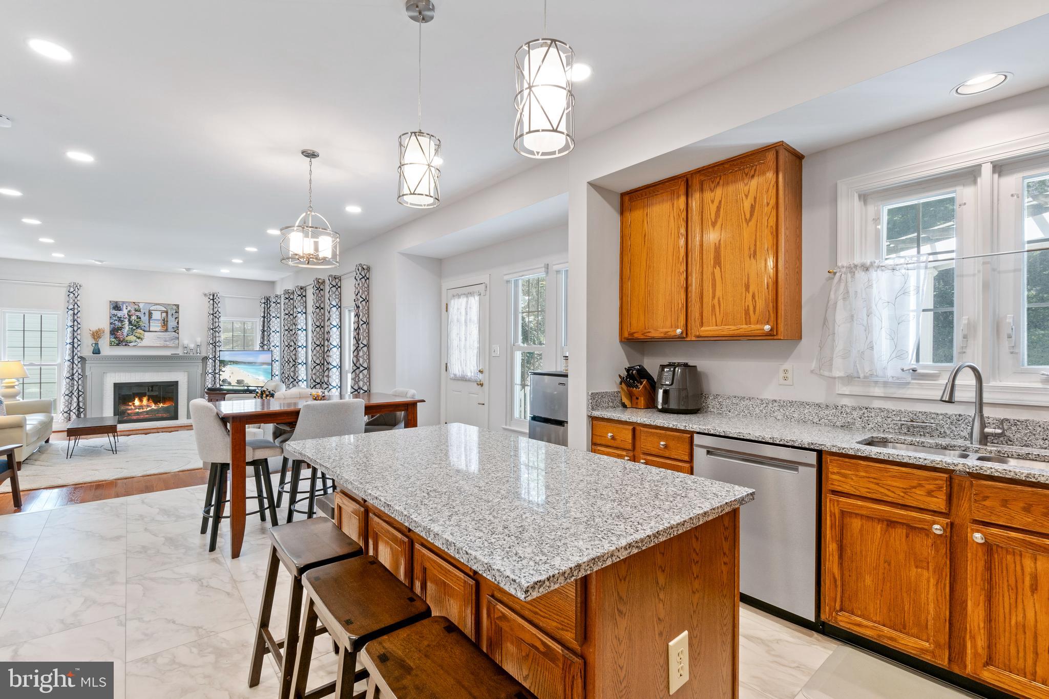 ASHLEY HOLLOW - Residential