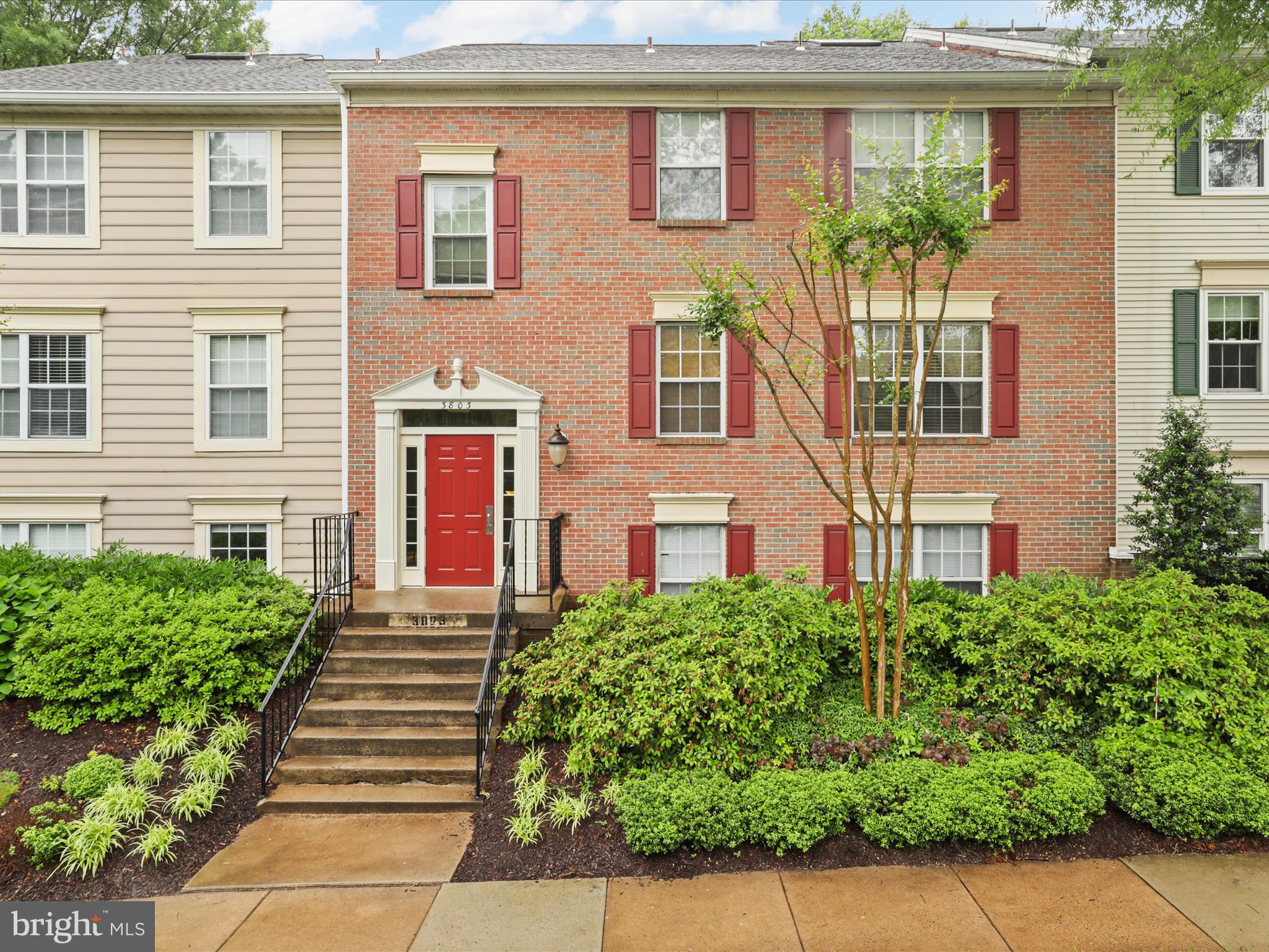 3803 GREEN RIDGE COURT 301