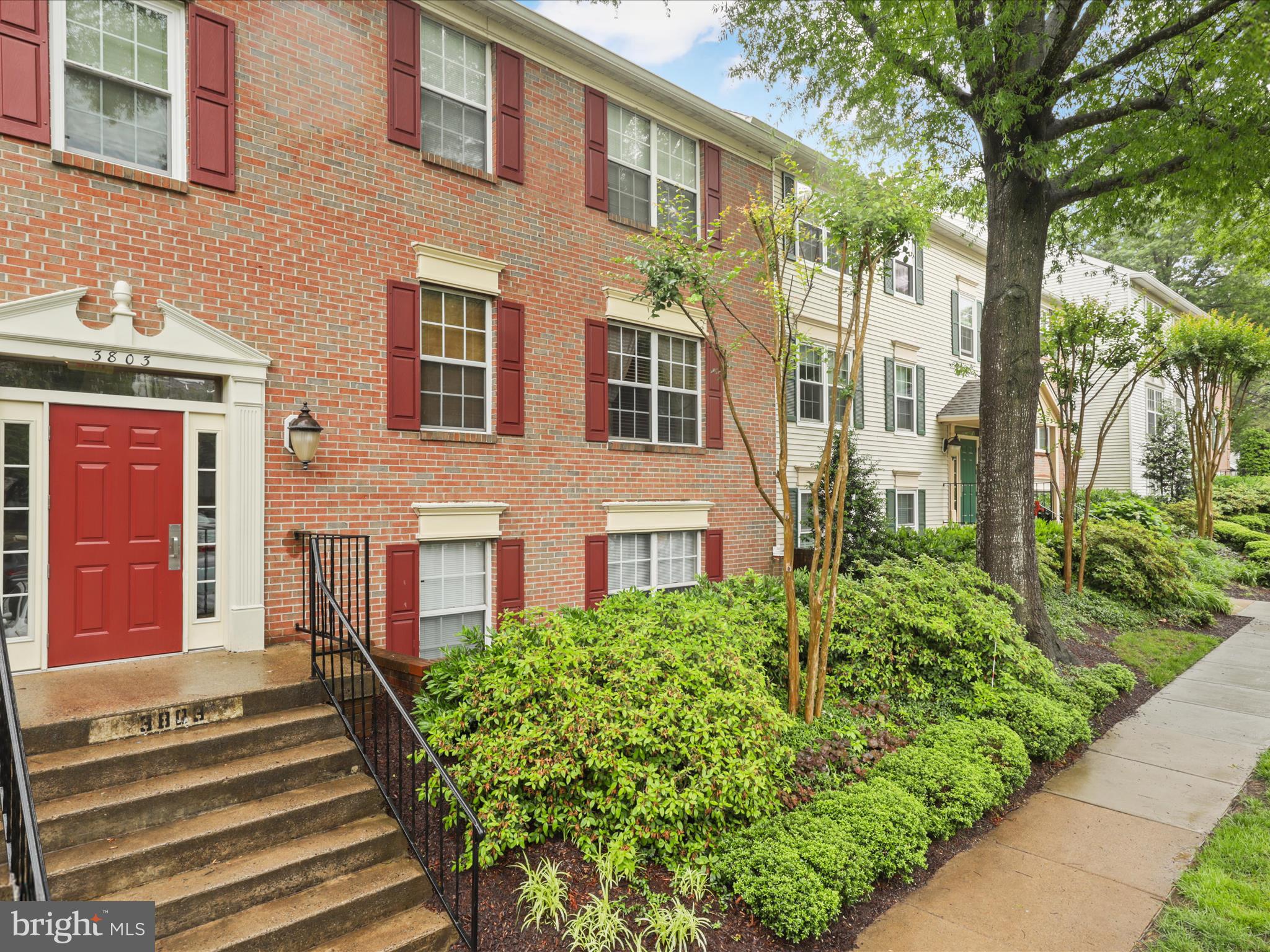 3803 GREEN RIDGE COURT 301