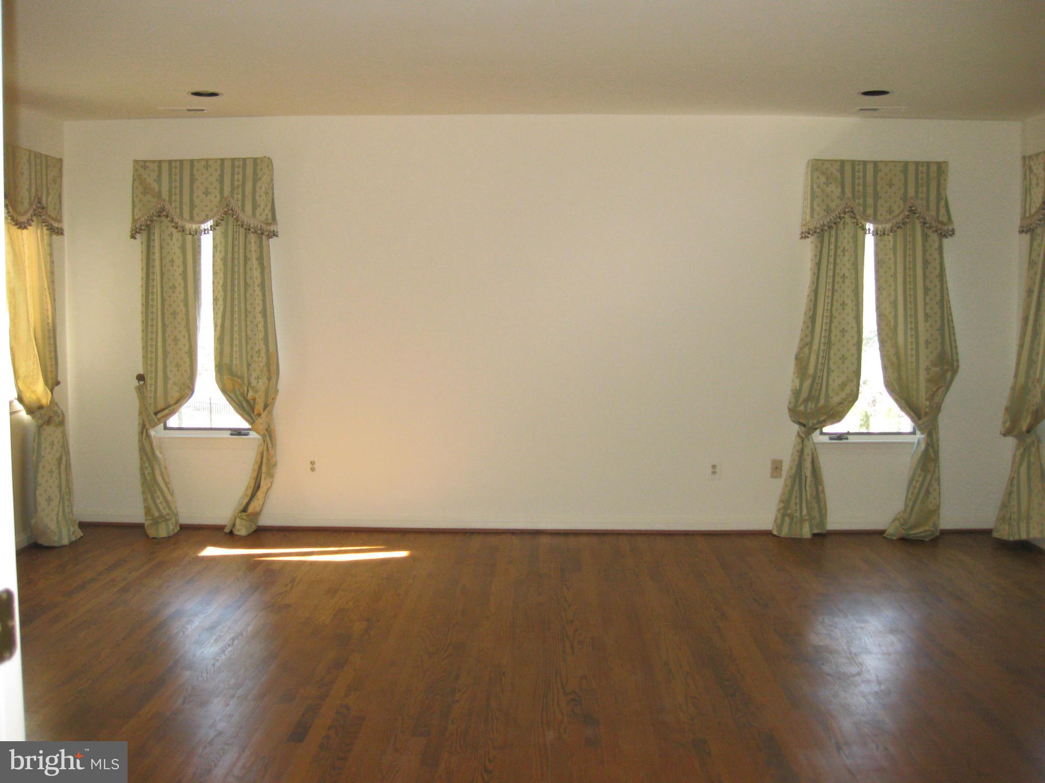 BALLANTRAE FARMS - Residential Lease