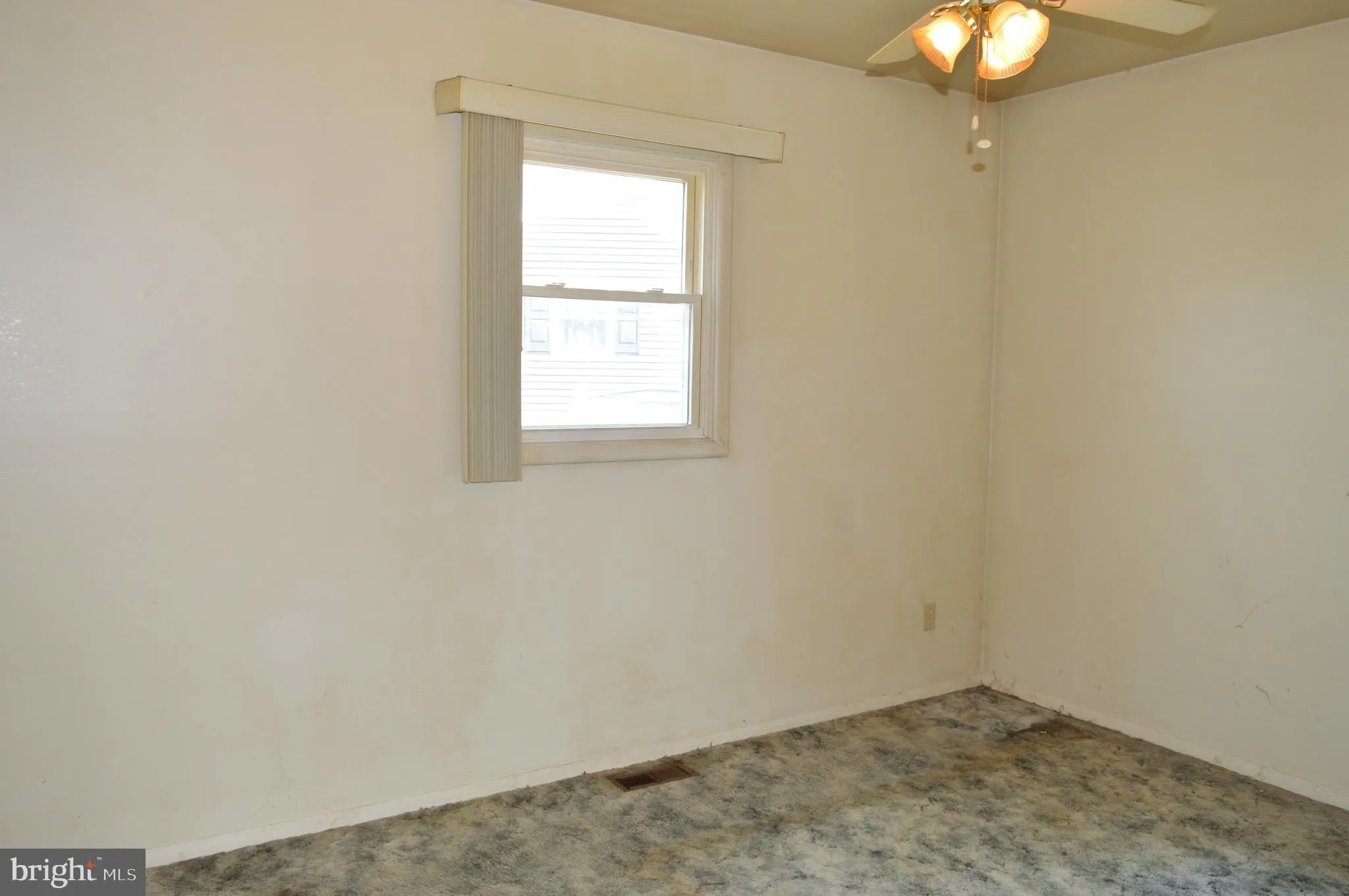 New Castle, Delaware 19720, United States, 3 Bedrooms Bedrooms, ,2 BathroomsBathrooms,Residential,Pending,91097