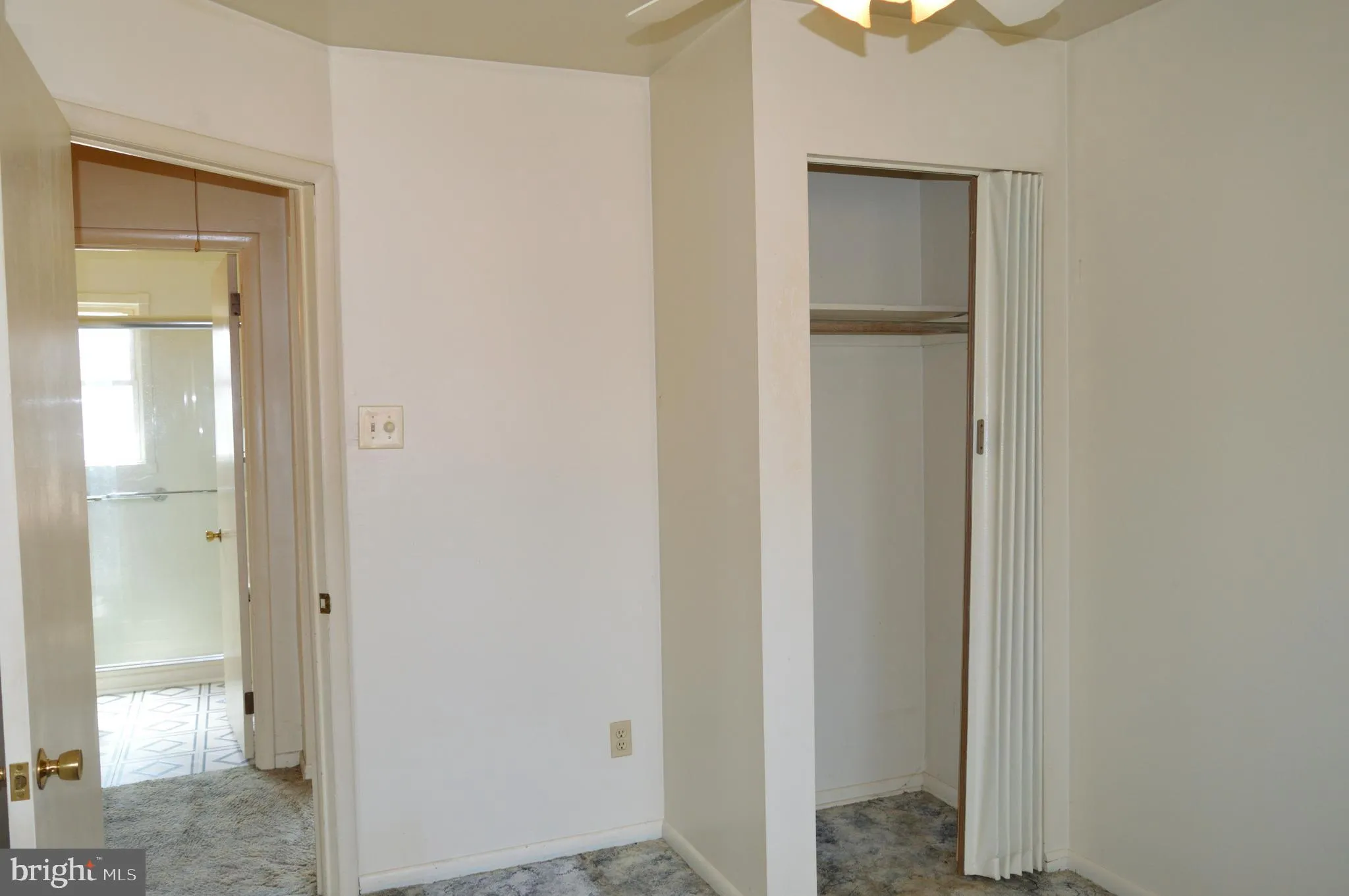 New Castle, Delaware 19720, United States, 3 Bedrooms Bedrooms, ,2 BathroomsBathrooms,Residential,Pending,91097