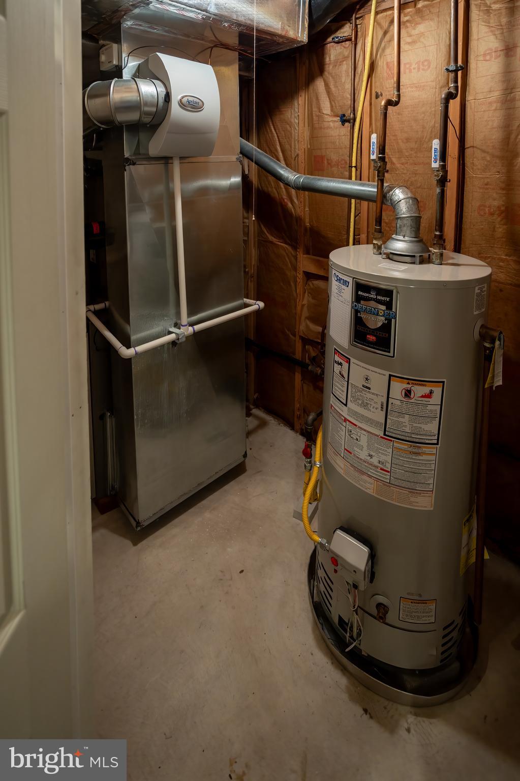 THE PINES AT PENNR - Residential