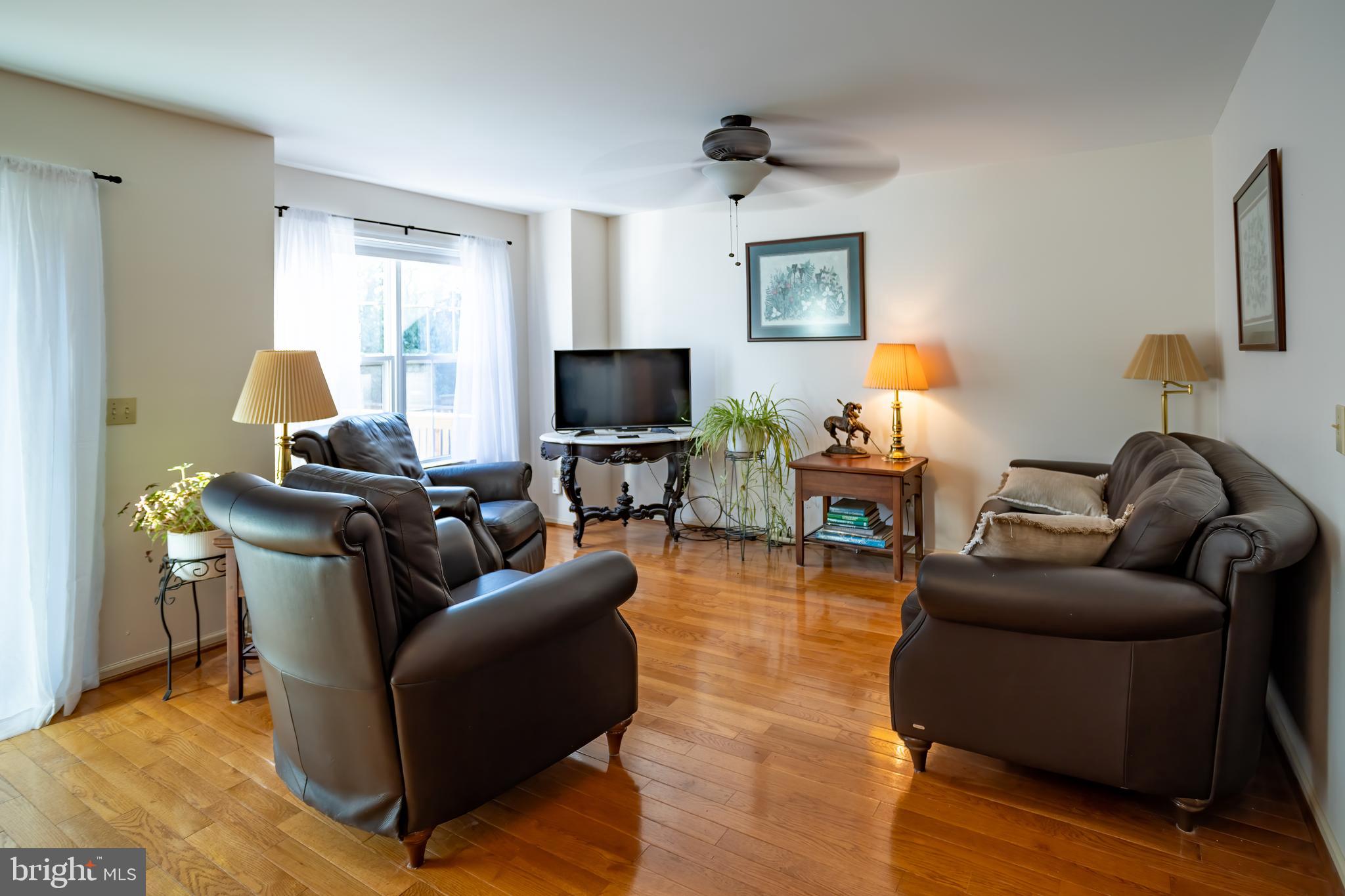 THE PINES AT PENNR - Residential