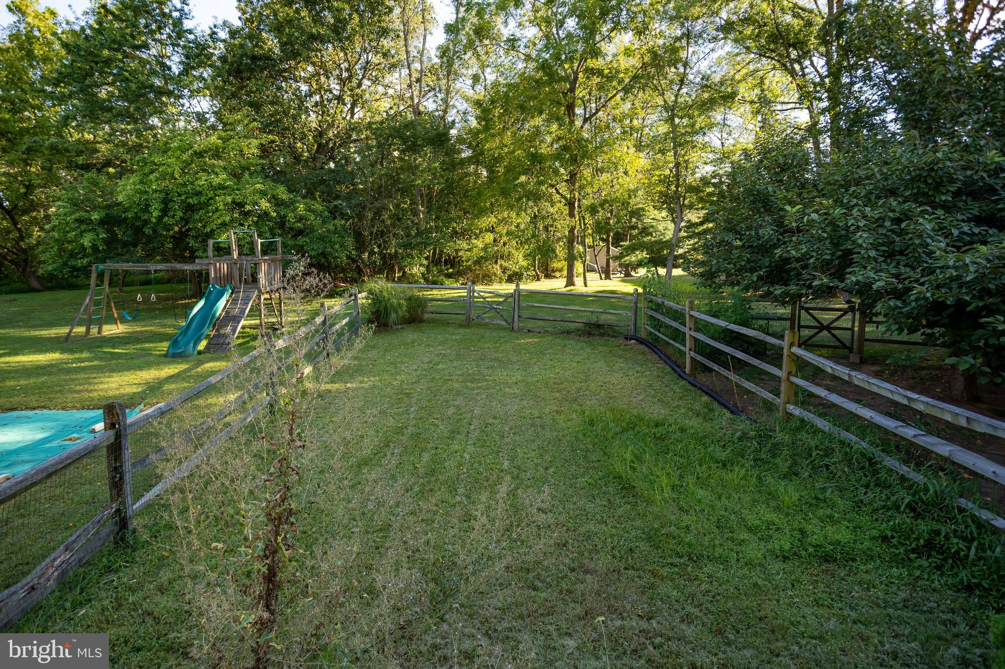 THE PINES AT PENNR - Residential