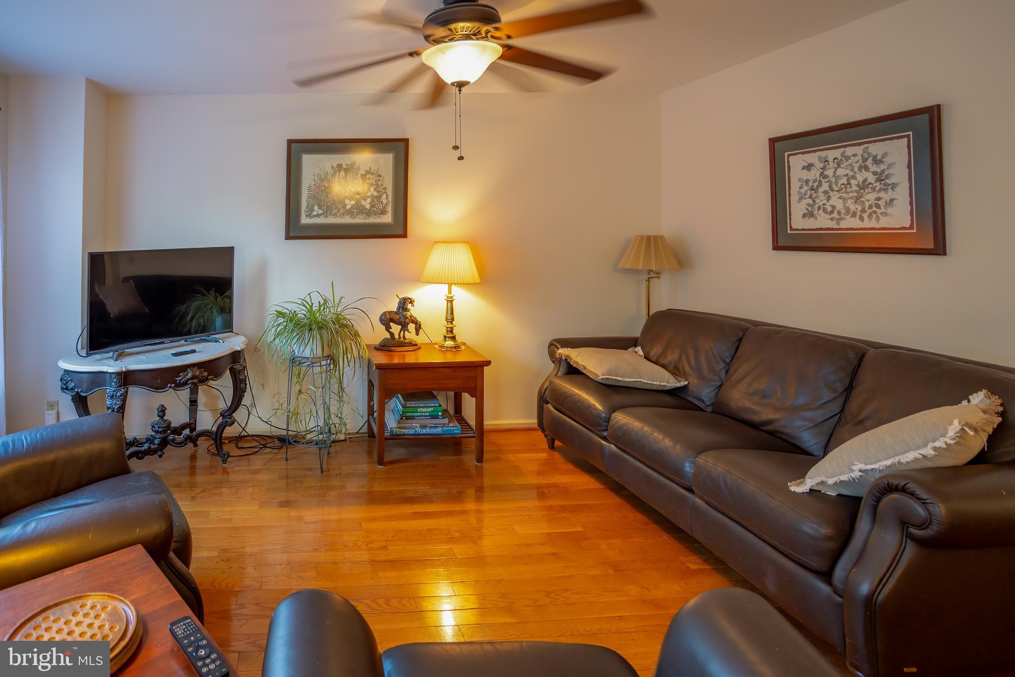 THE PINES AT PENNR - Residential