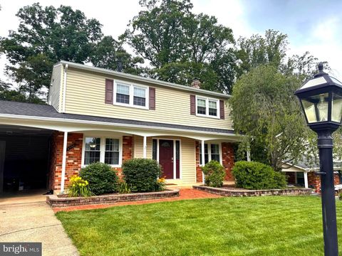 6702 RED JACKET ROAD SPRINGFIELD VA 22152